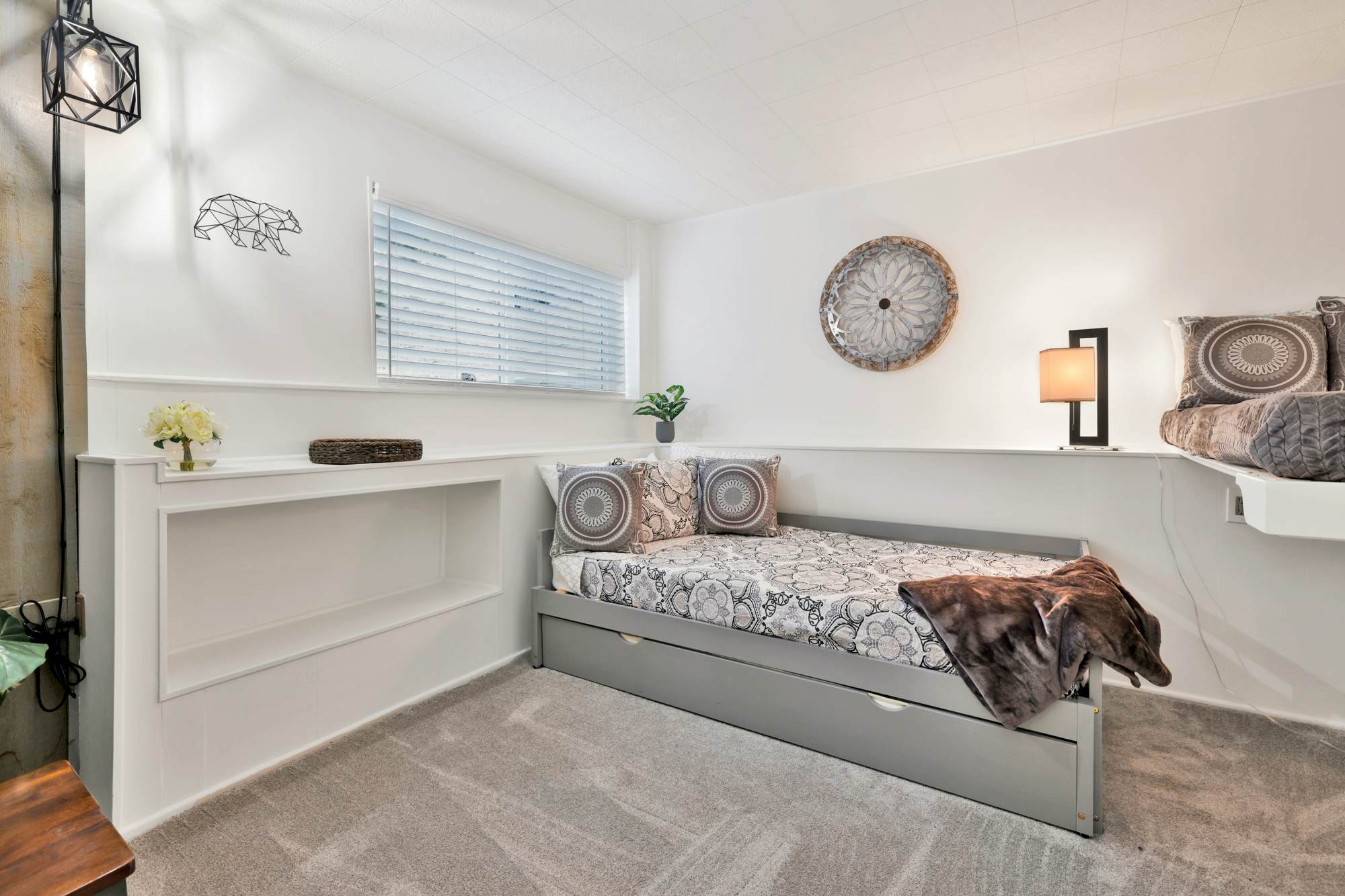 2173-North Shore Chalet