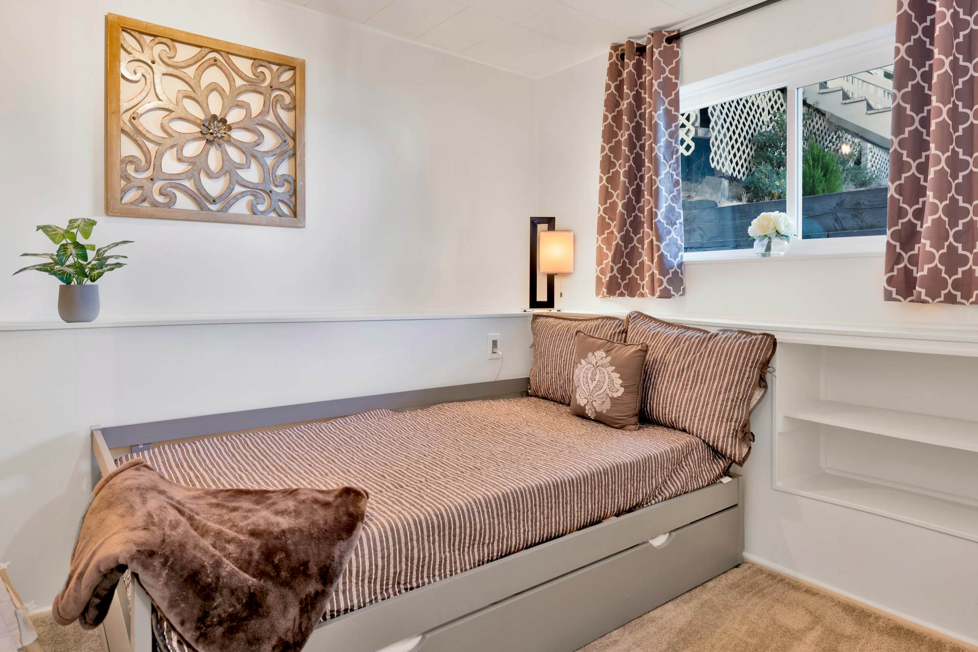 2173-North Shore Chalet