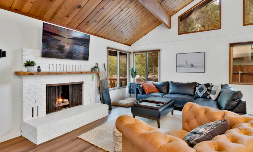 The Lost Compass at Big Bear- Hot Tub- Games-