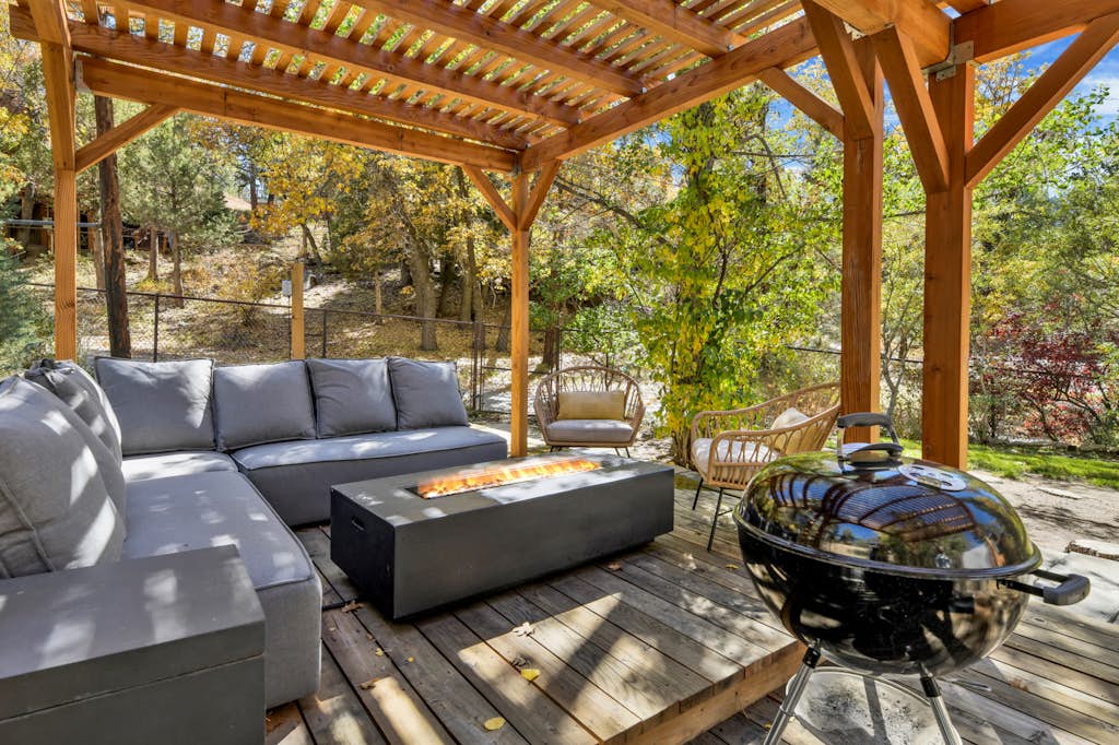 Bow Canyon Ski Haus Chalet