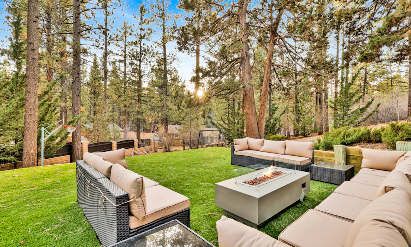 Soaring Pines Big Bear Lake Retreat- Spa- Games-