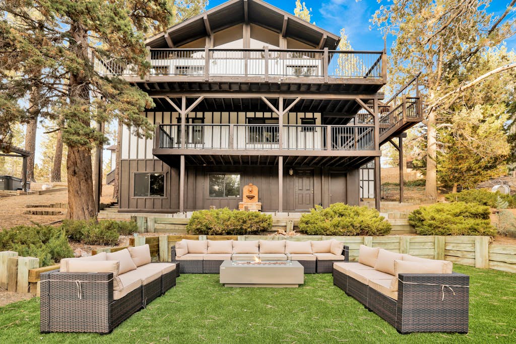 Soaring Pines Big Bear Lake Retreat- Spa- Games-