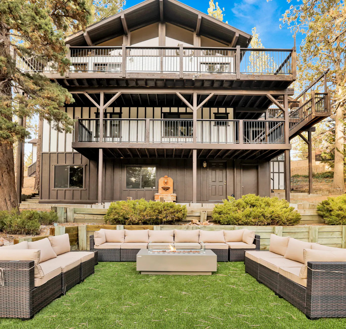 Soaring Pines #2193