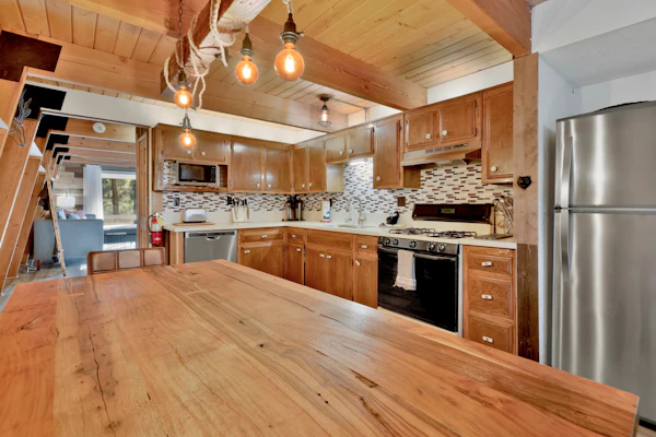 Fox and Bears Relaxing Retreat at Big Bear Lake