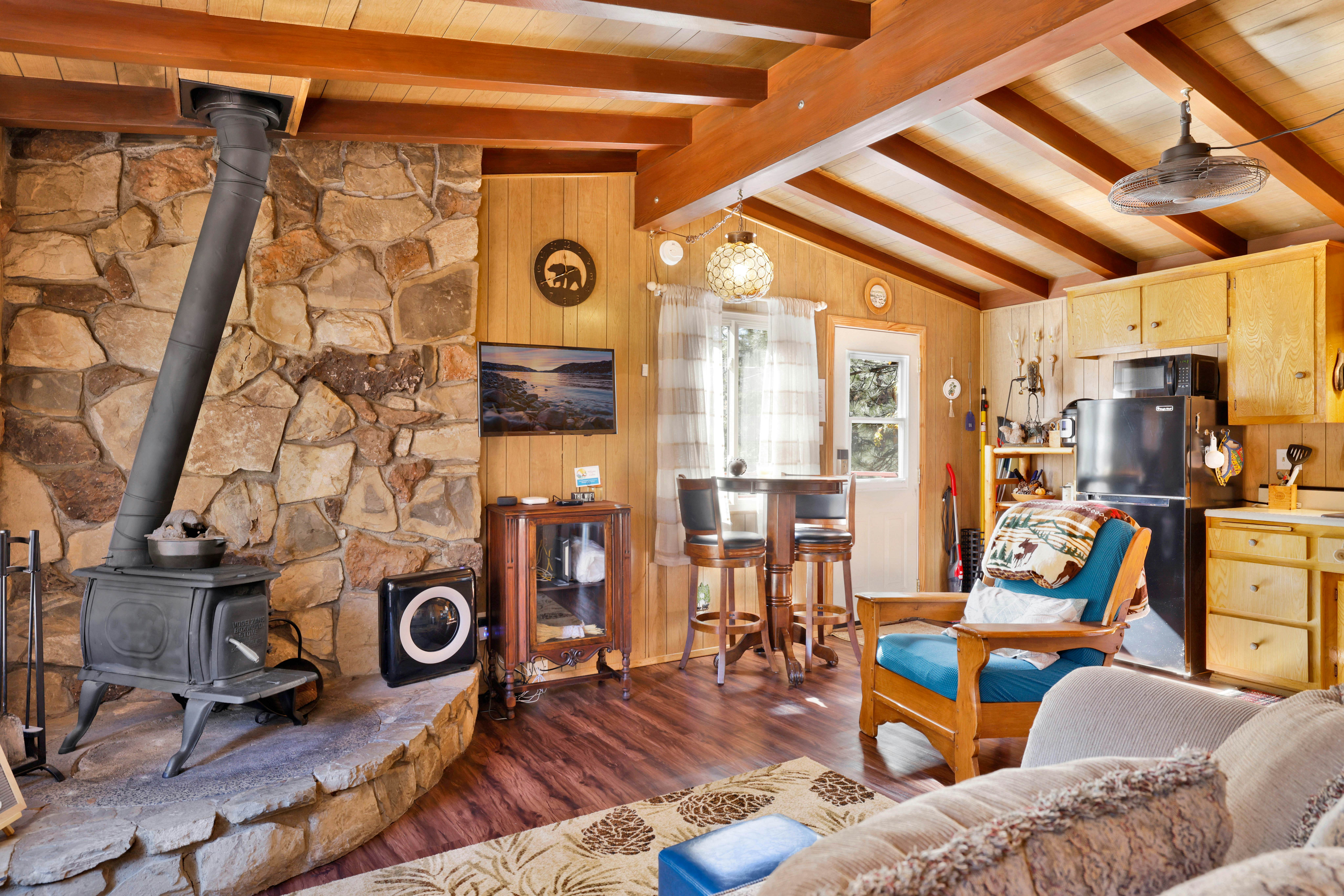2215-Ski View Chalet