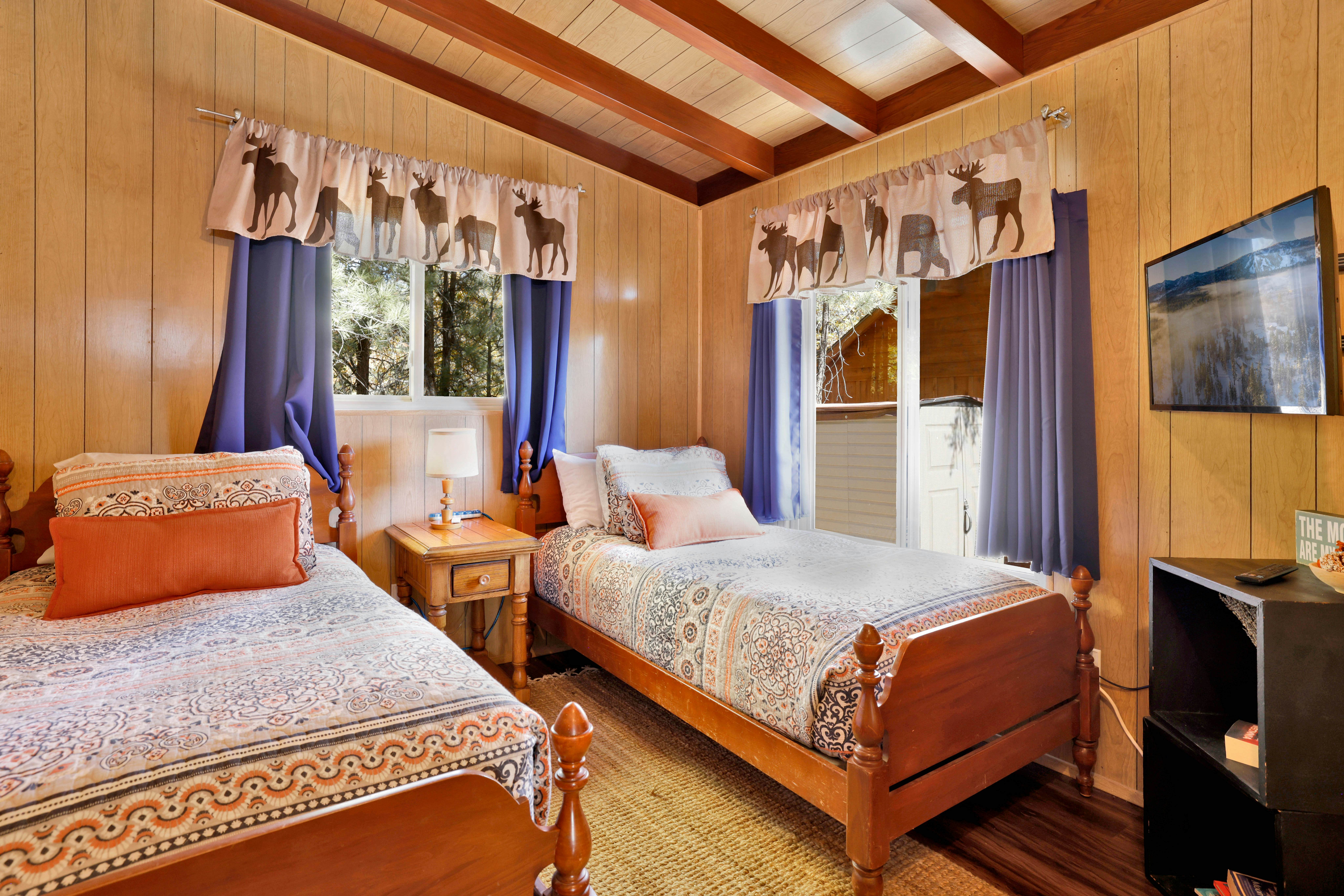 2215-Ski View Chalet