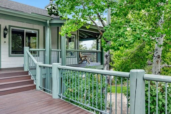 Modern Relaxation at Castle Glen Gem Big Bear Lake