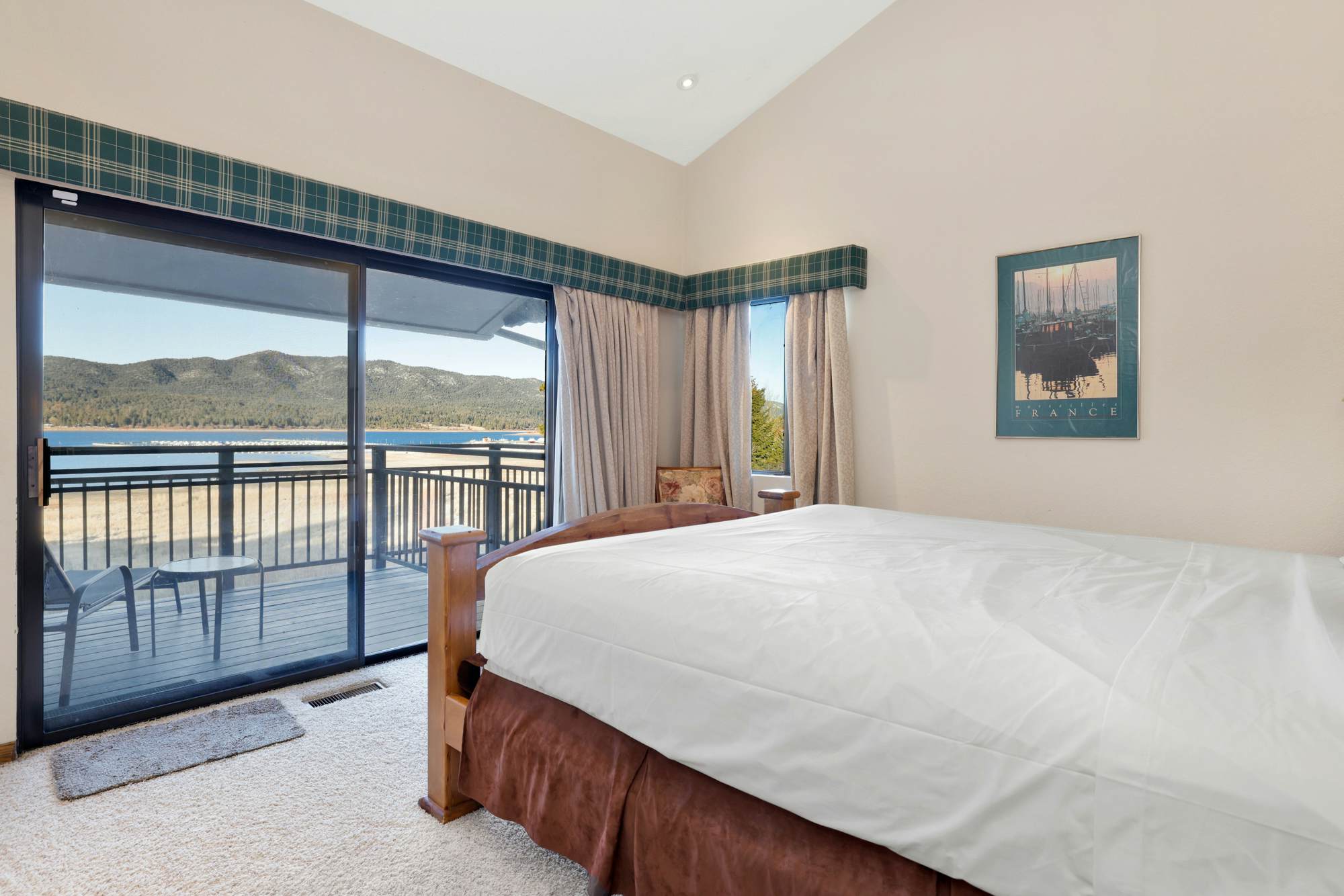 2250-Forest Shores Lake View Condo