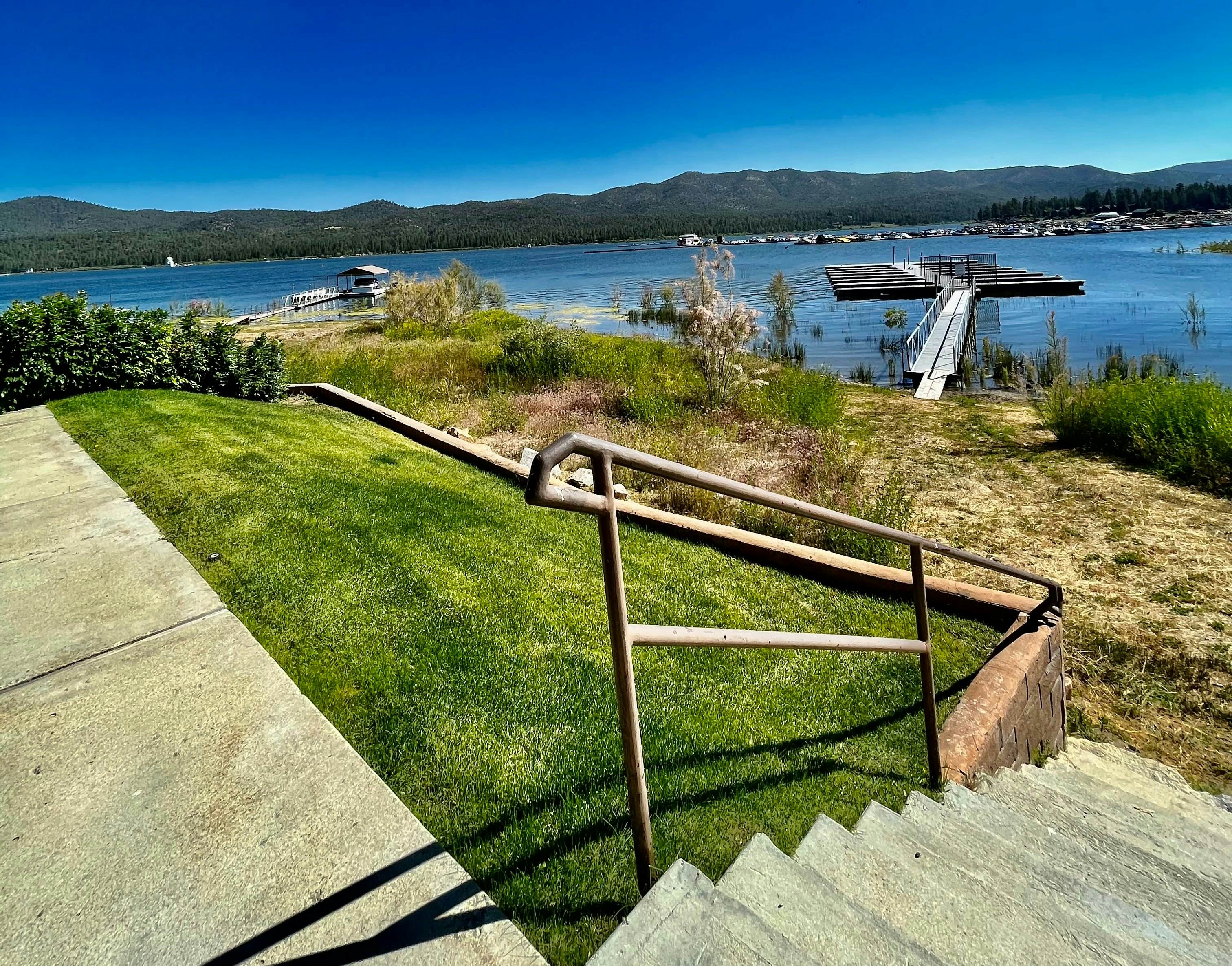 2250-Forest Shores Lake View Condo