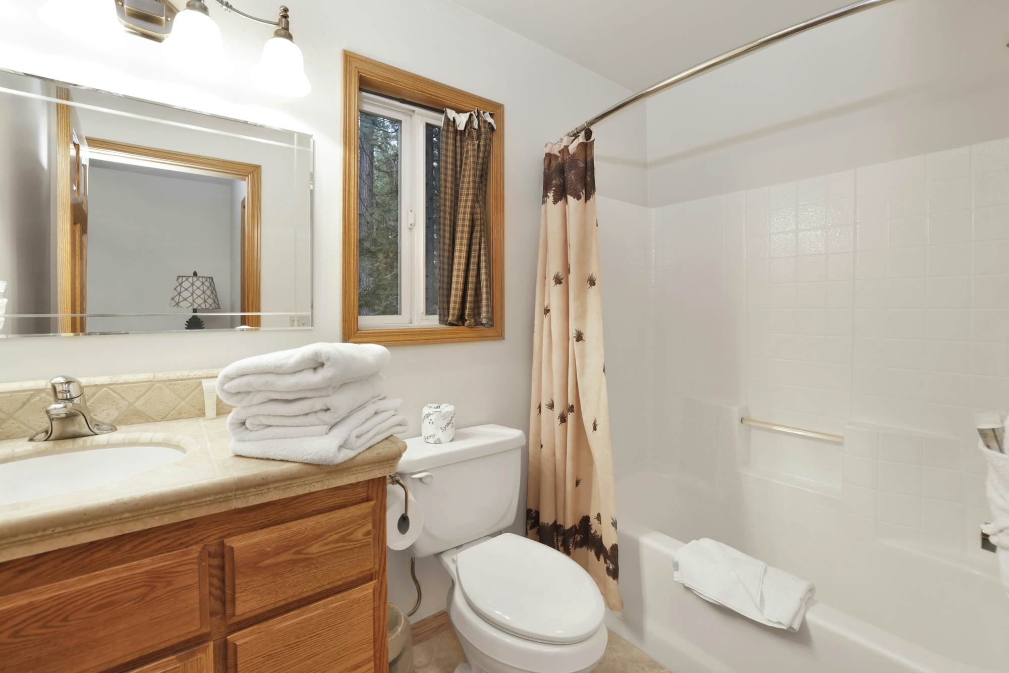 2246-Flitterbick Lodge