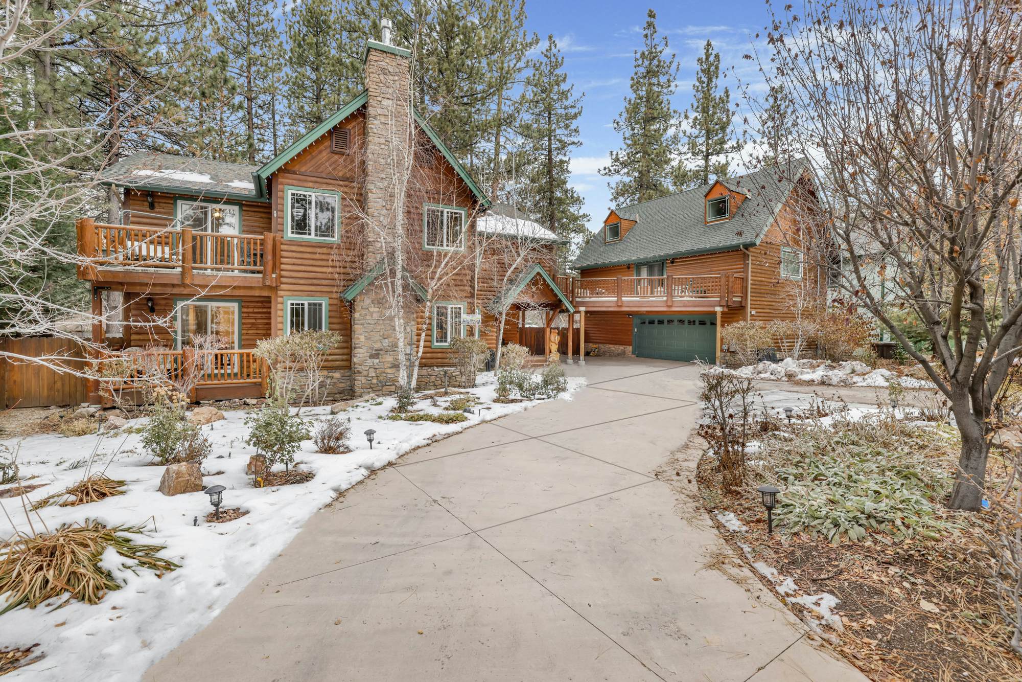 2246-Flitterbick Lodge