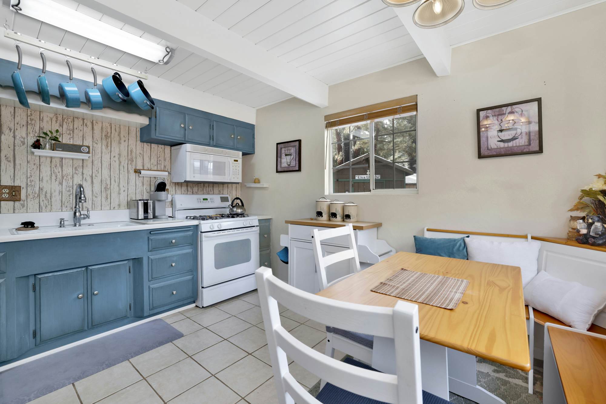 2255-Tinker Bell Gambrel