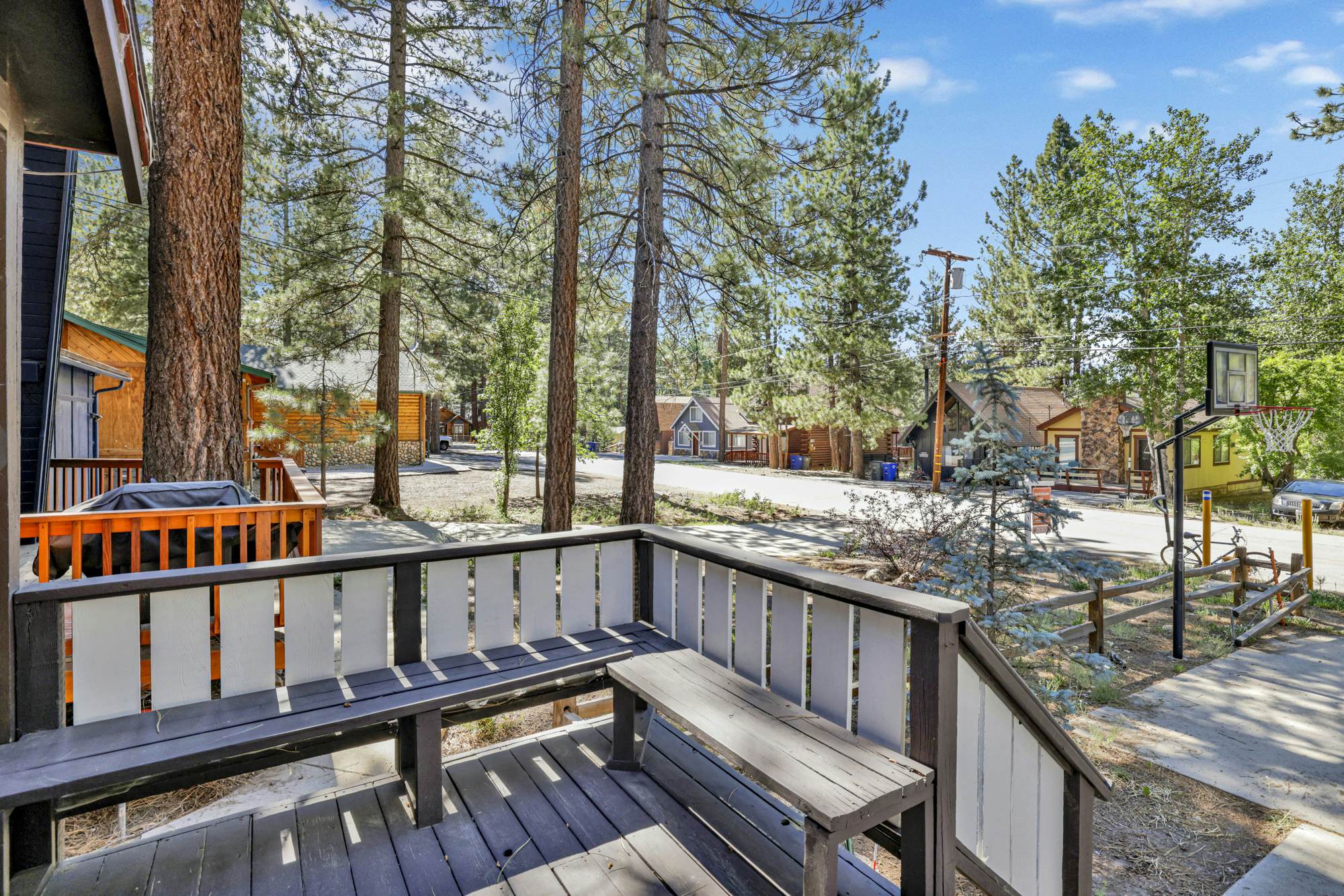 2275-Bearadise Cottage