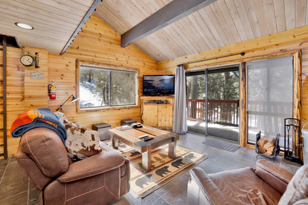 Smith Chalet at Snow Summit Ski Haus Condo