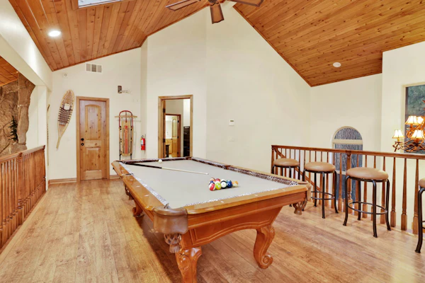 Luxury Big Bear Cabin | Walk to Snow Summit & Hiking Trails | Book Now