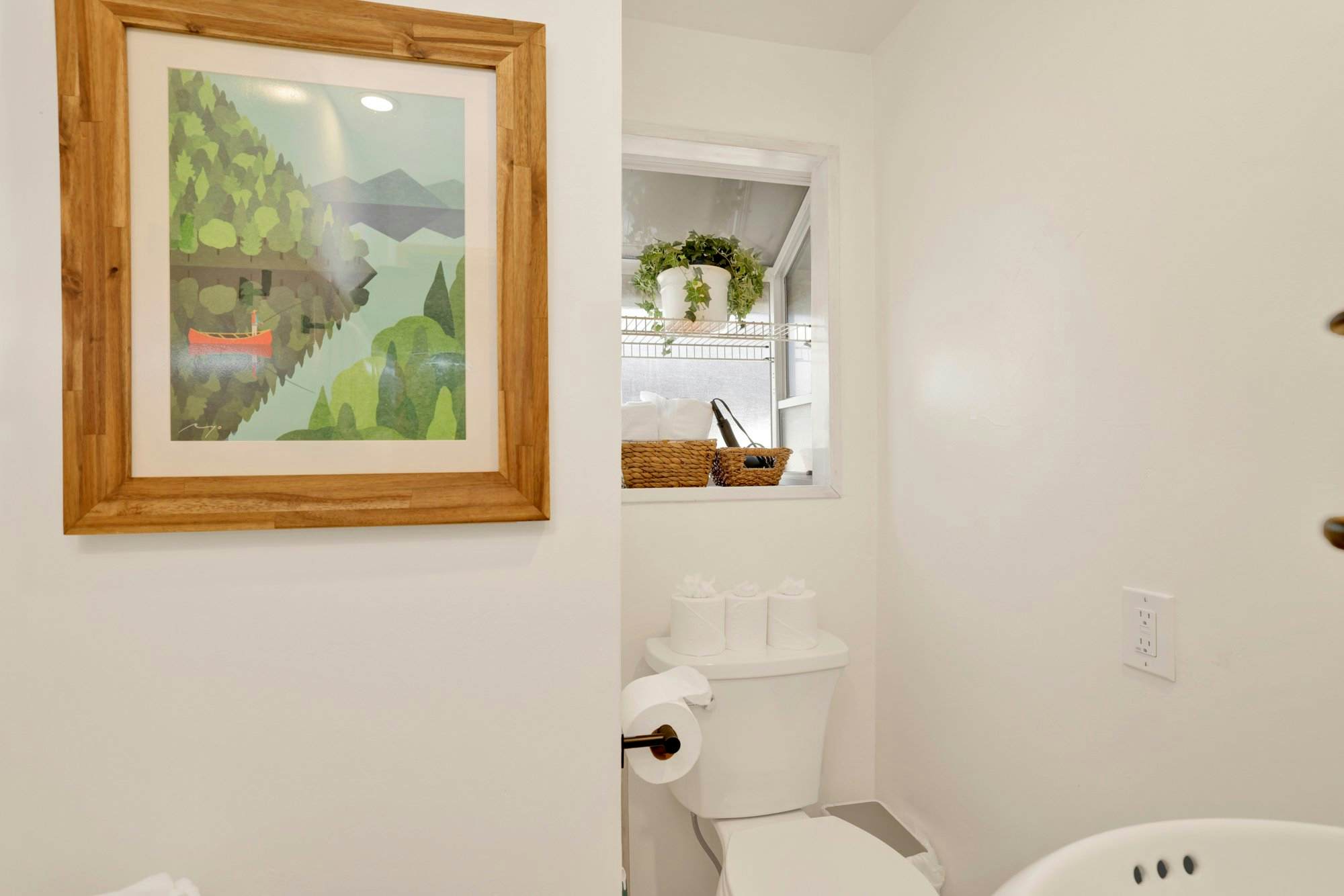 2293-Green Canoe Cabin