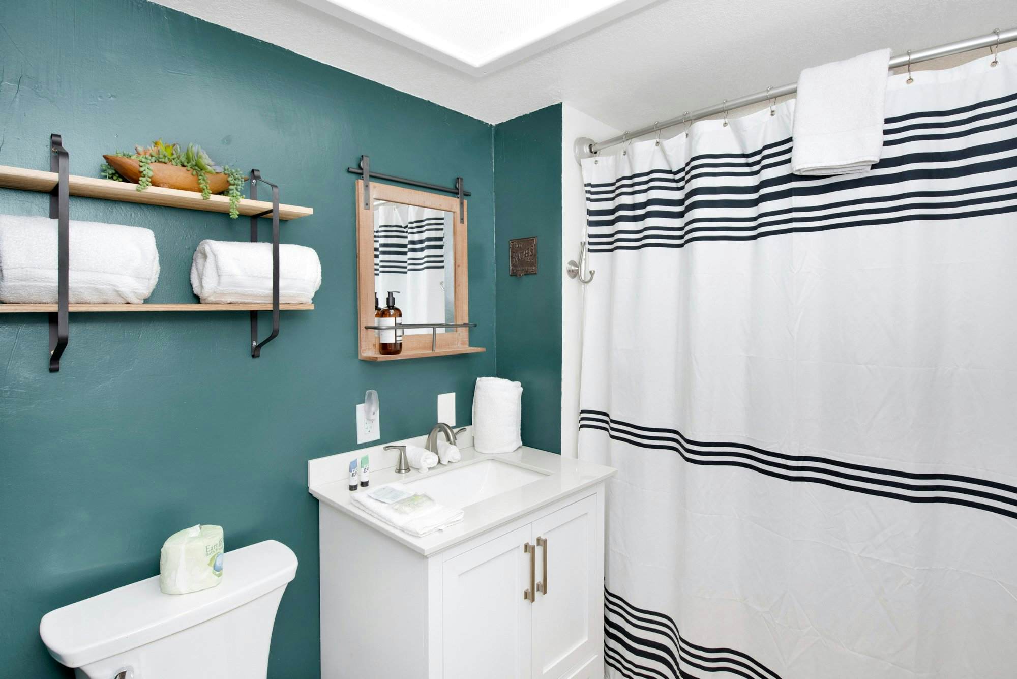 2307- Maltby Modern 1936 Cabin