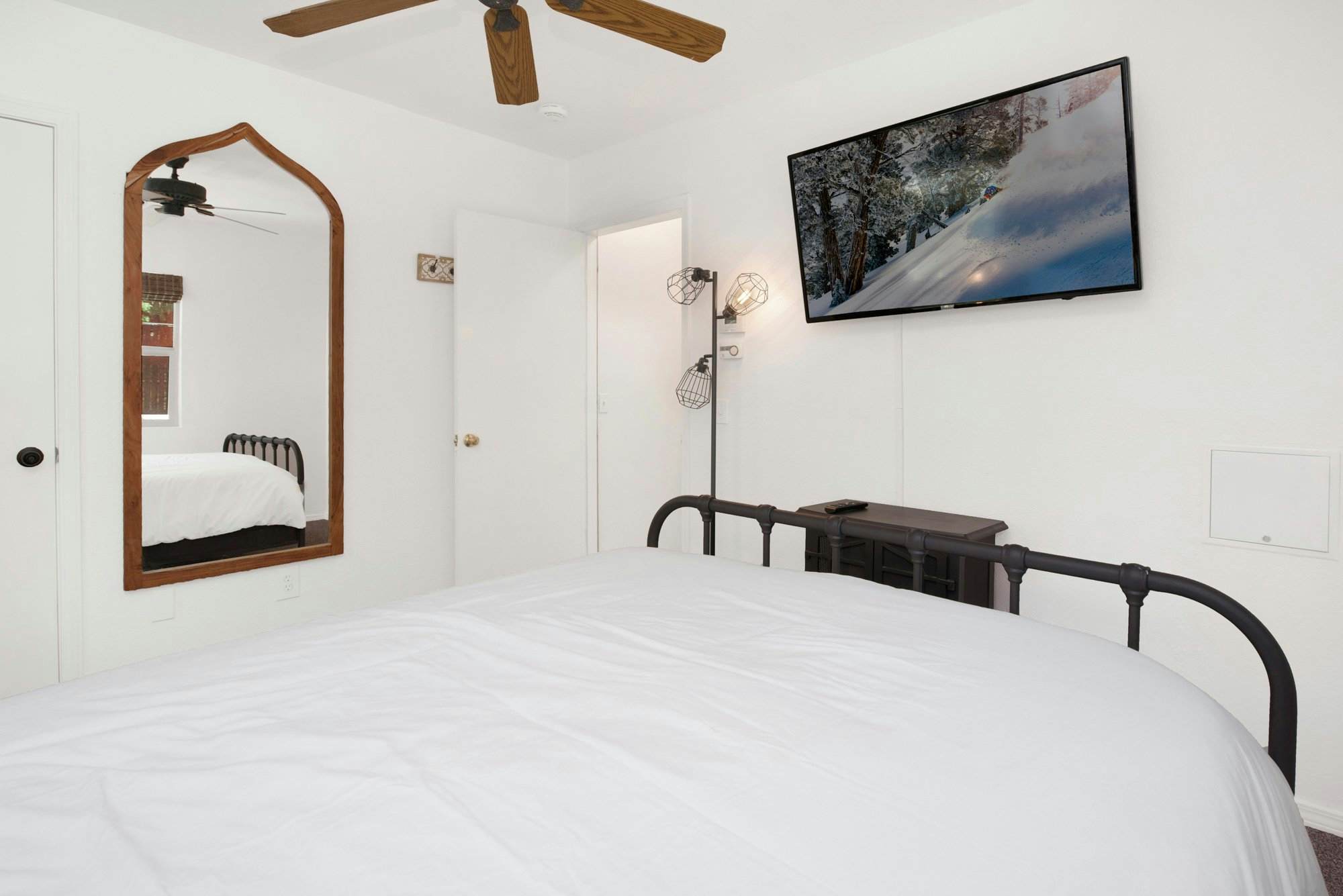 2307- Maltby Modern 1936 Cabin