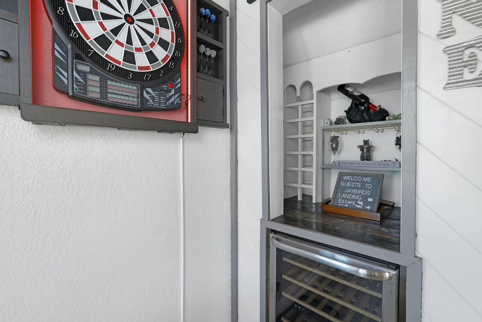 2308-Jay Bird Landing Escape