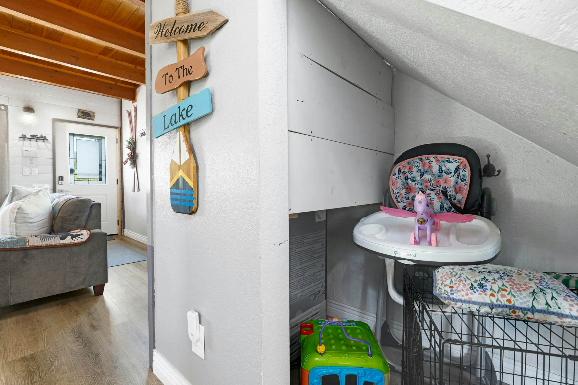 2308-Jay Bird Landing Escape