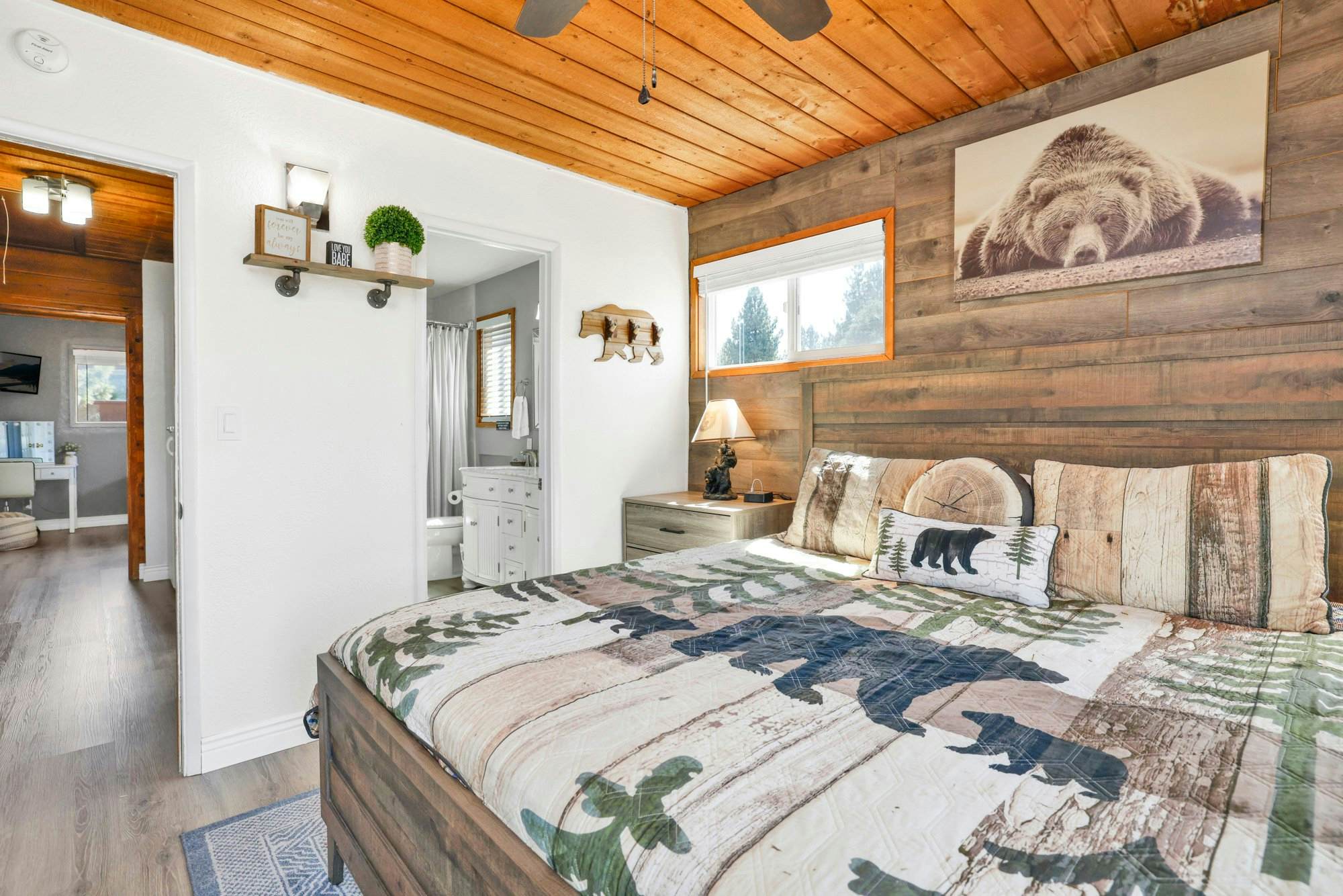 2308-Jay Bird Landing Escape