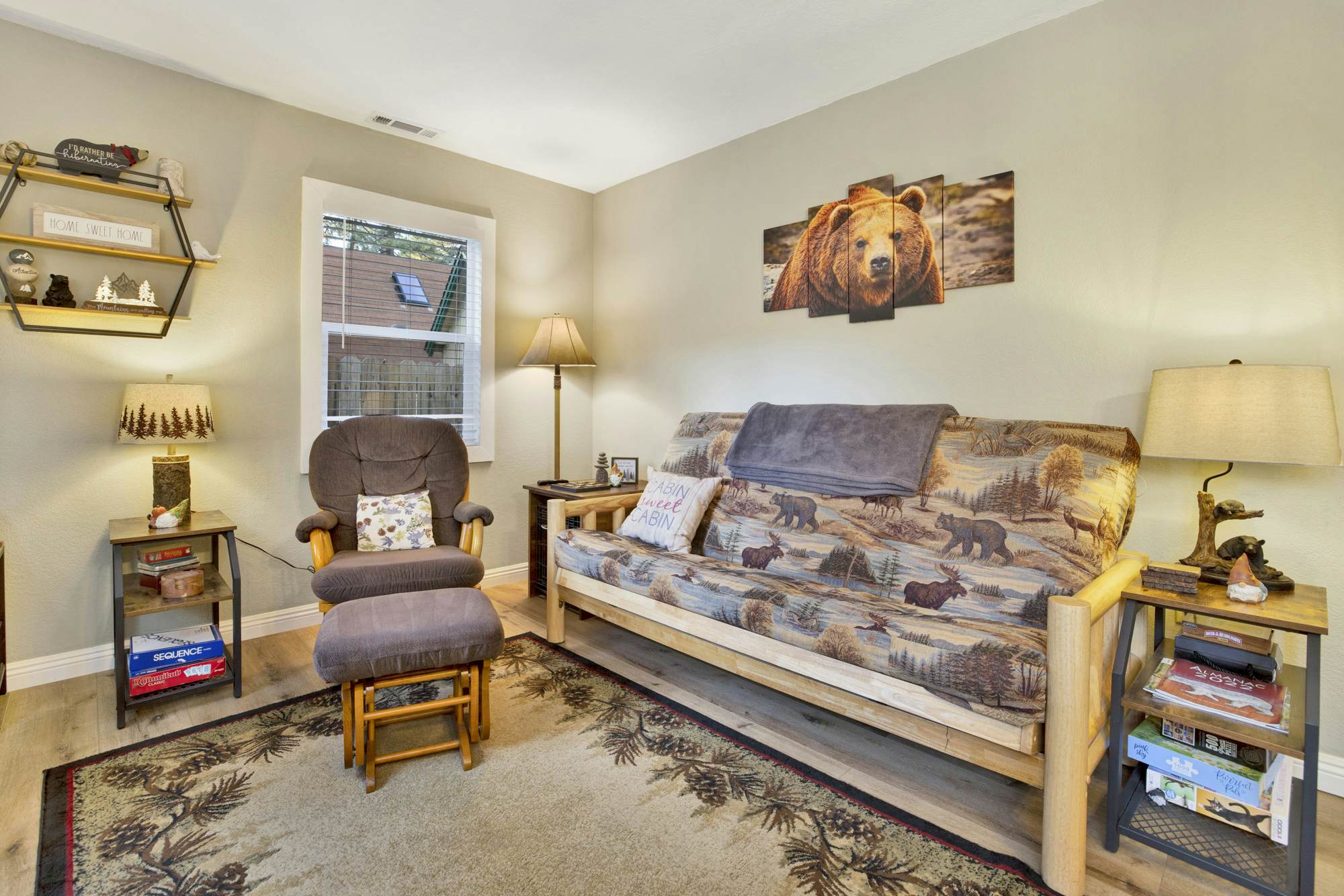 2315-Beary Cozy Cabin