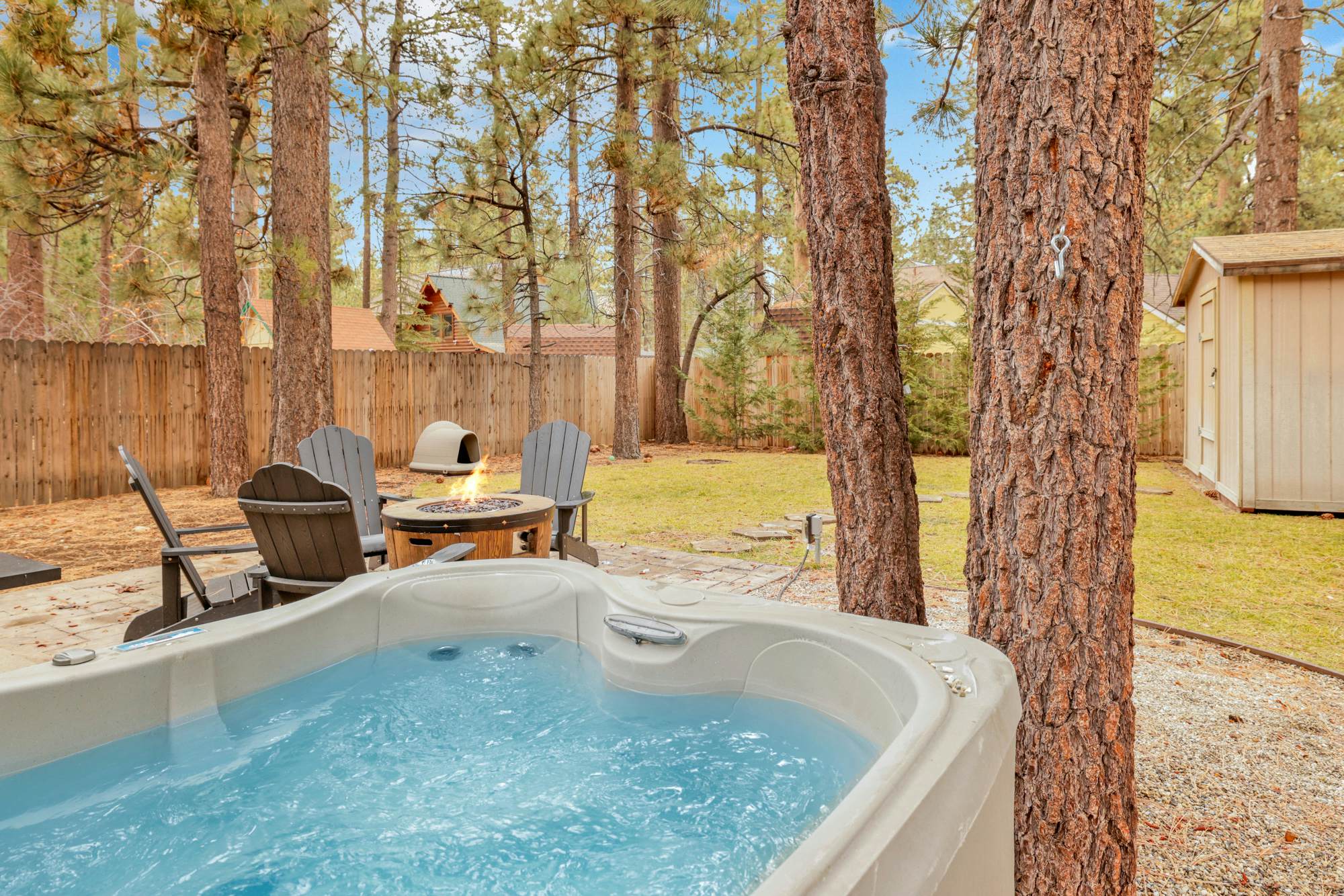 2315-Beary Cozy Cabin