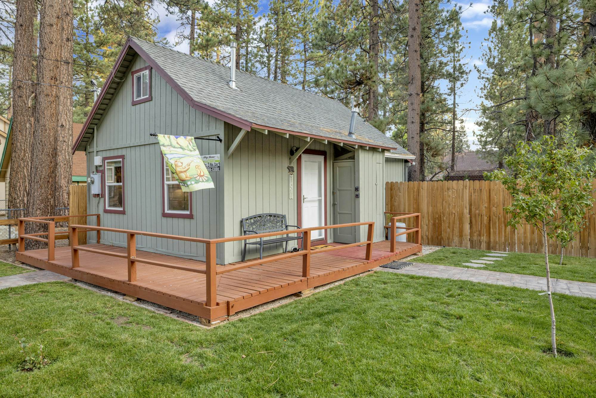 2315-Beary Cozy Cabin