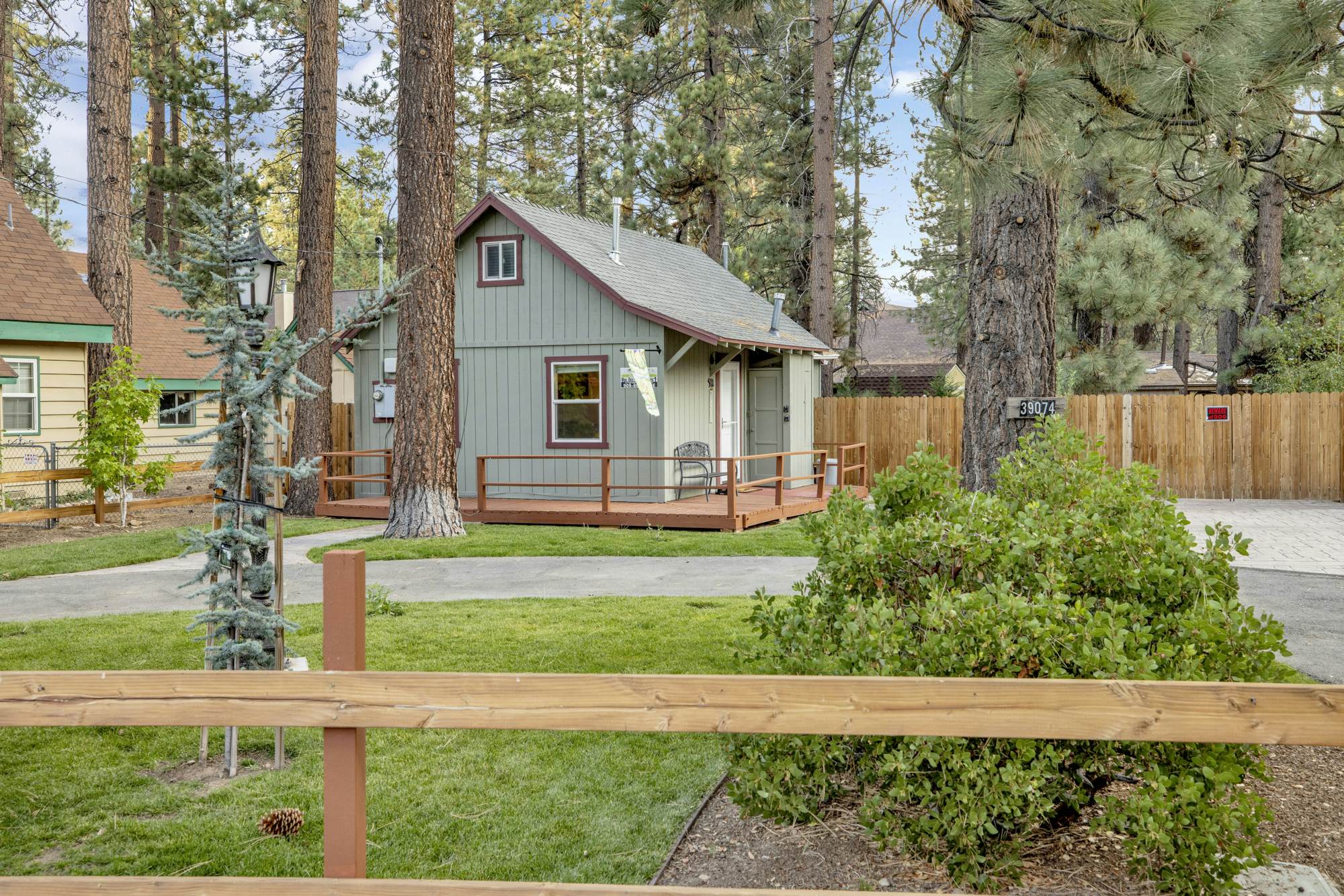 2315-Beary Cozy Cabin