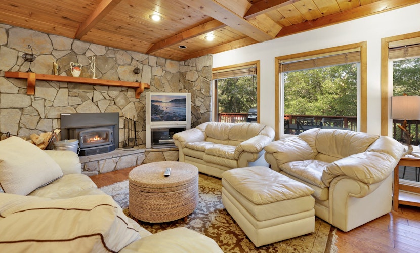 Knickerbocker Retreat at Big Bear Village- Hot Tub- Games