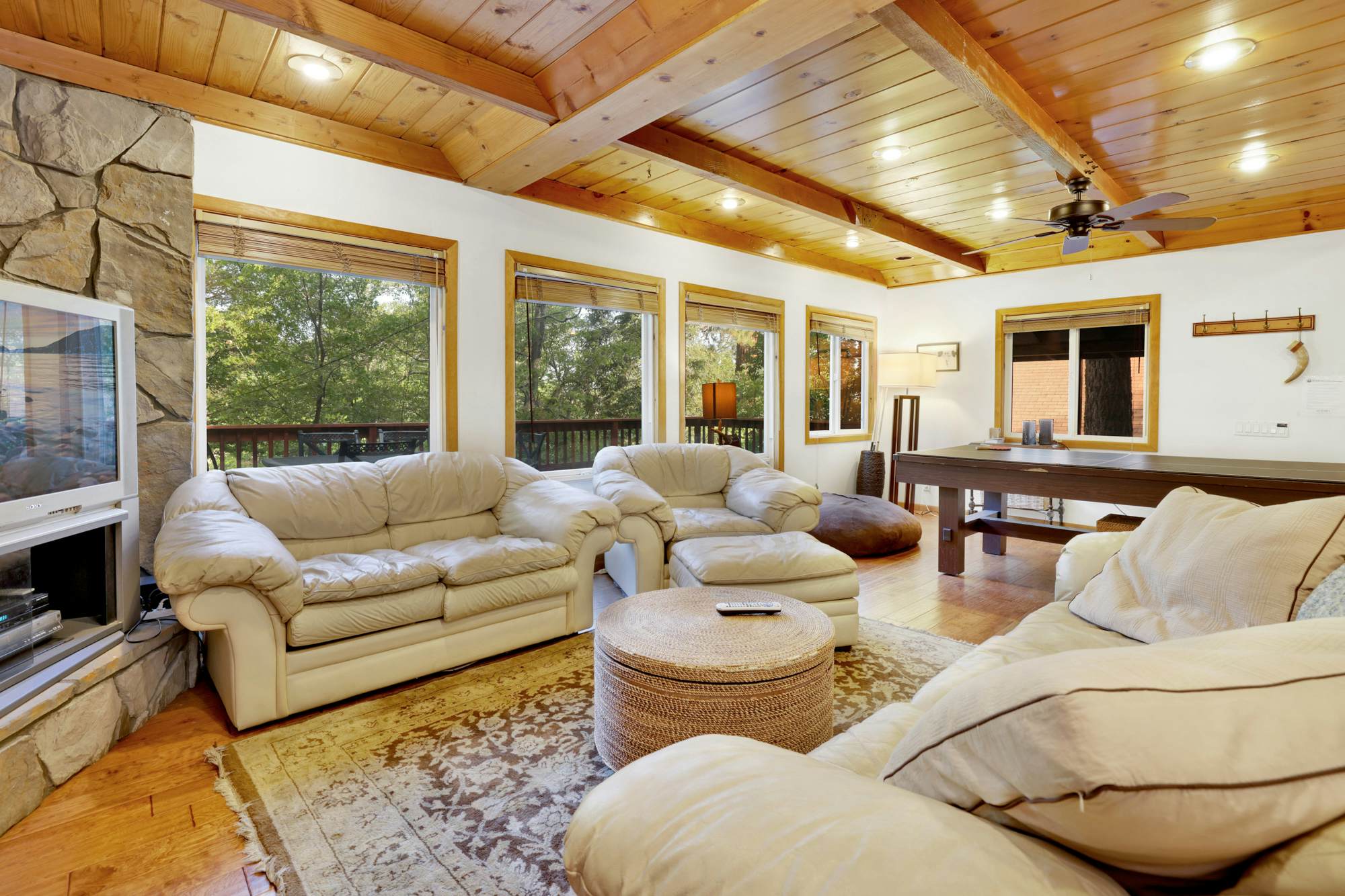 2321-Knickerbocker Retreat