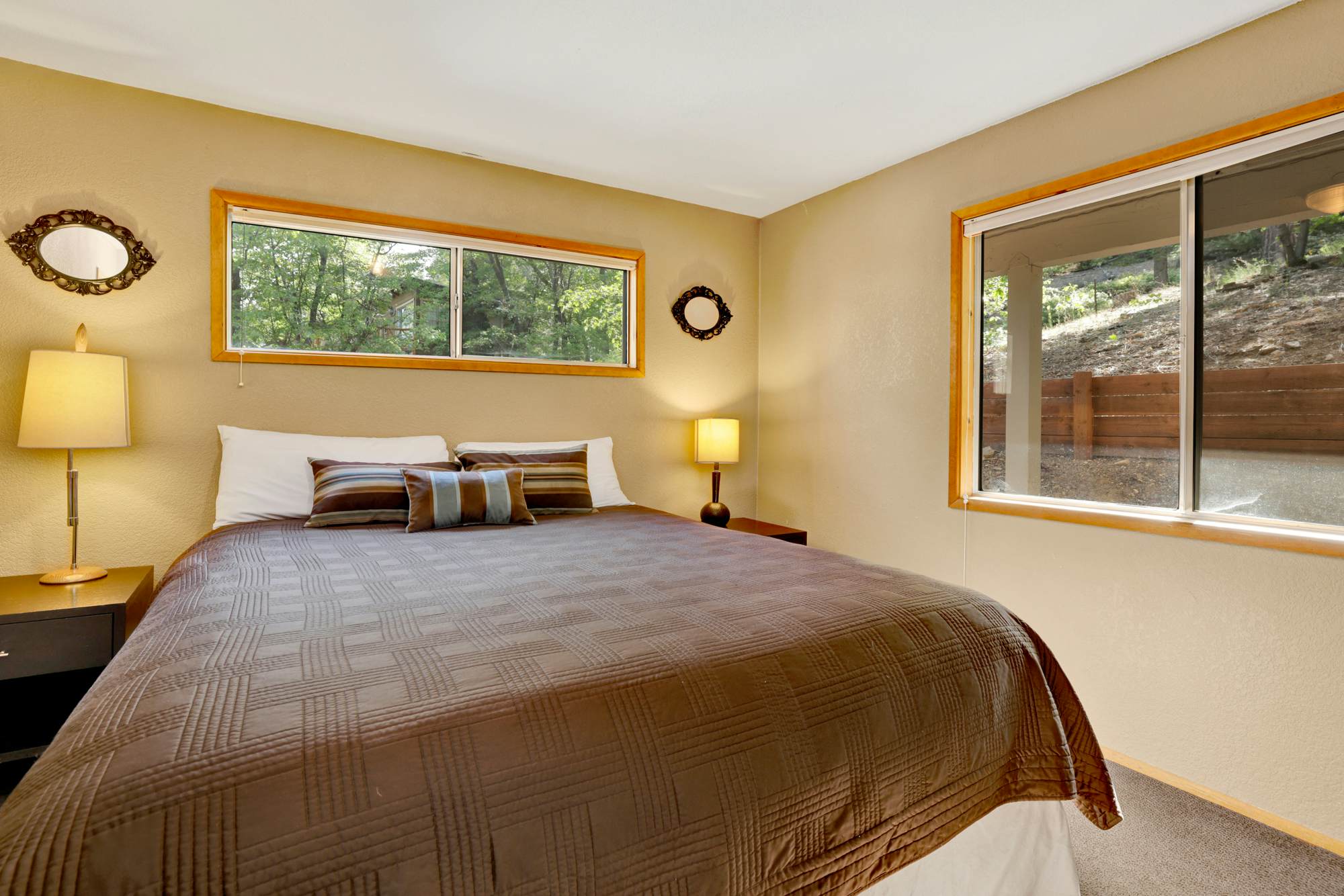 2321-Knickerbocker Retreat