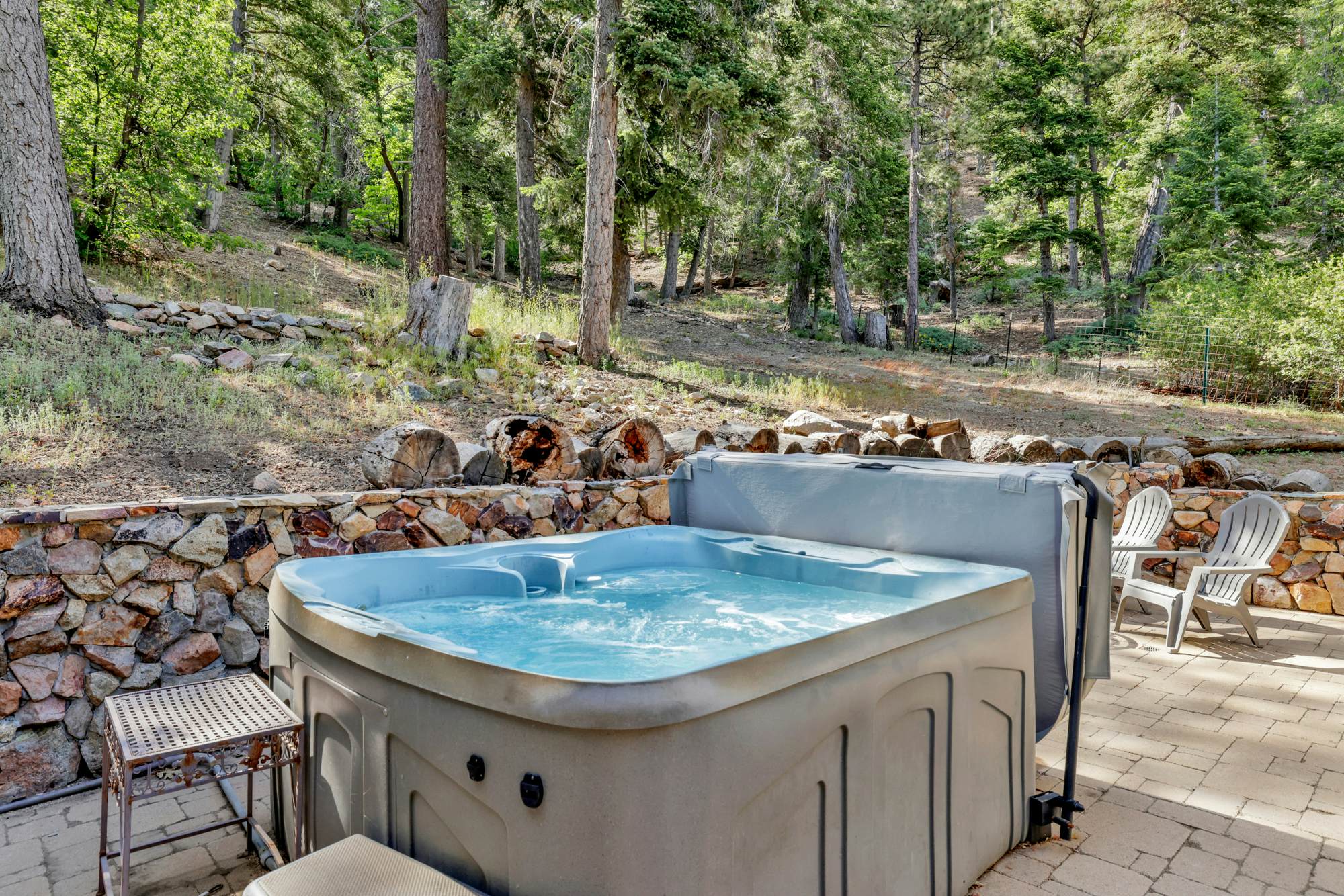 2321-Knickerbocker Retreat