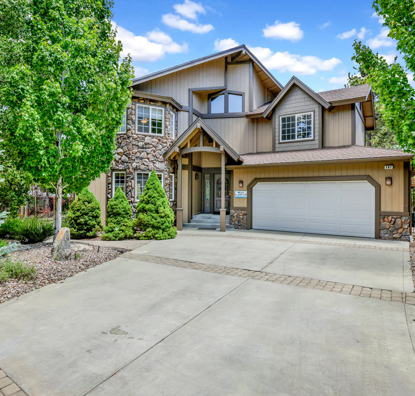 Lakefront Village Castle #2312