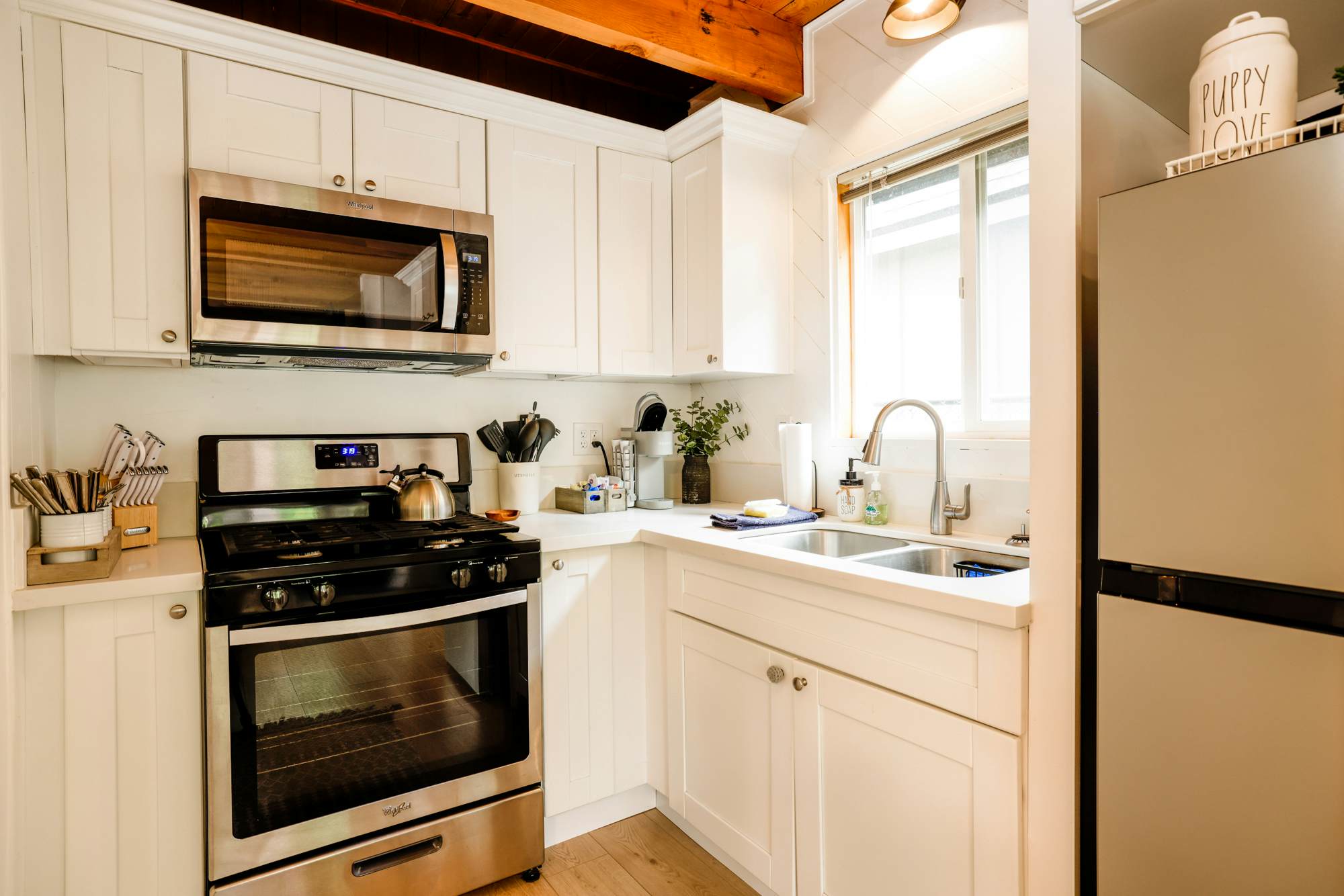 2325-The Eagles Nest