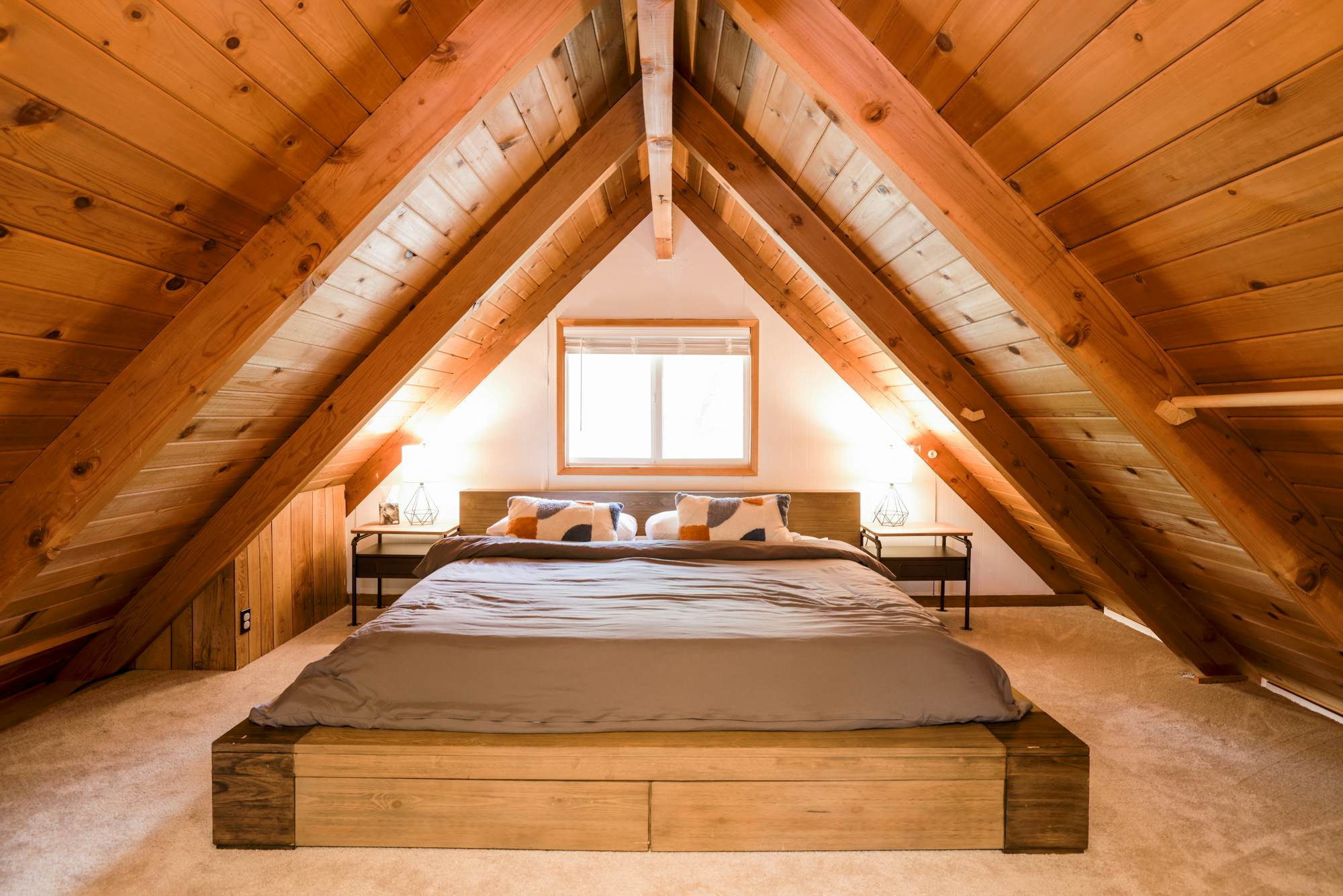 2325-The Eagles Nest