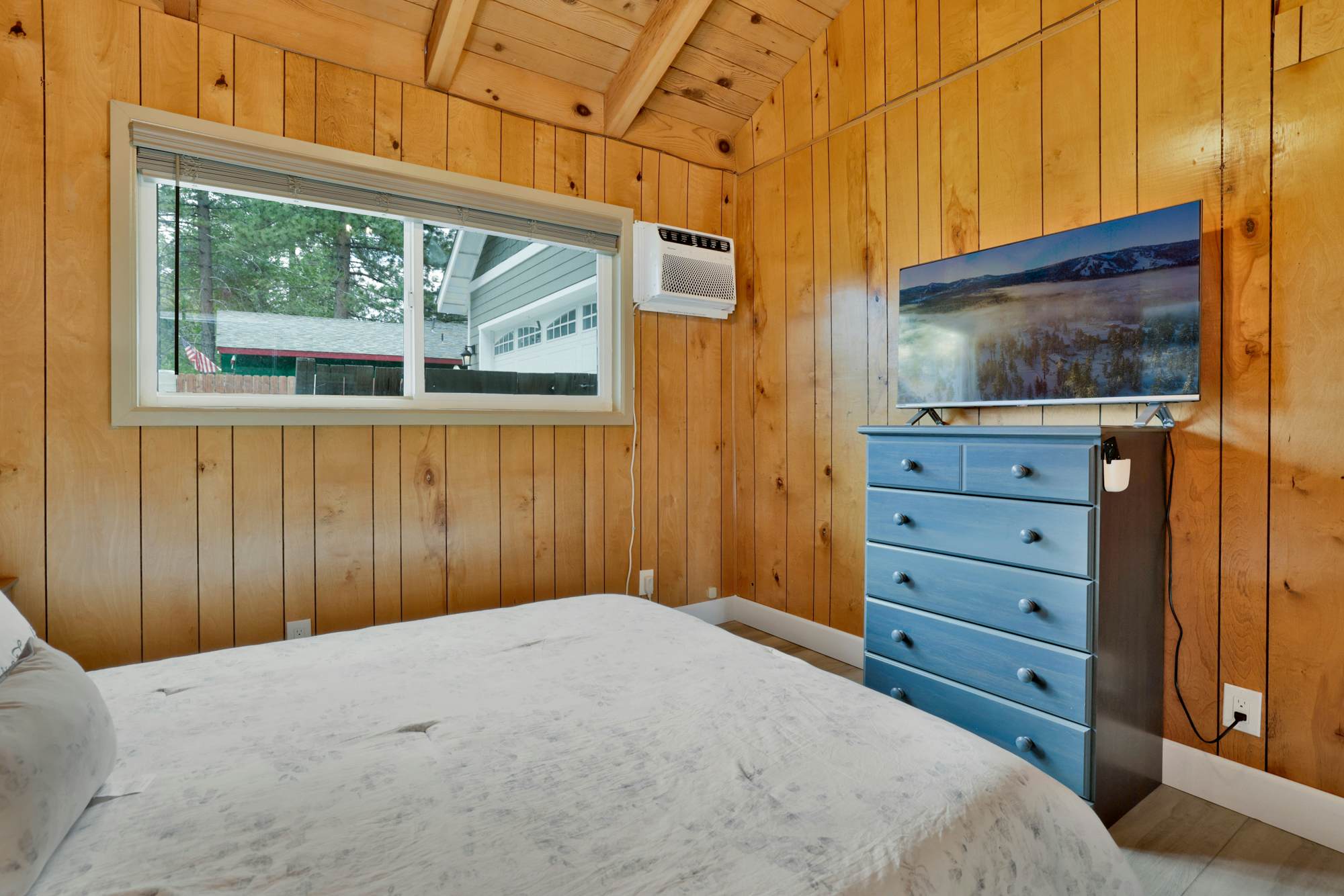 2332-Sweet Retreat 1