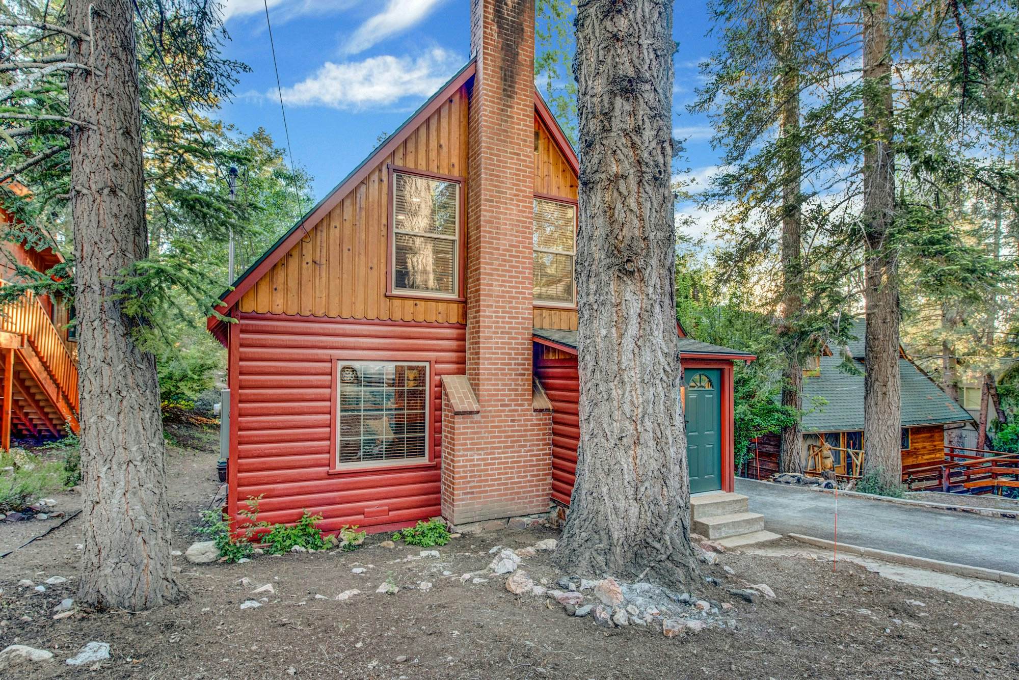 2335-Silvertip Pines