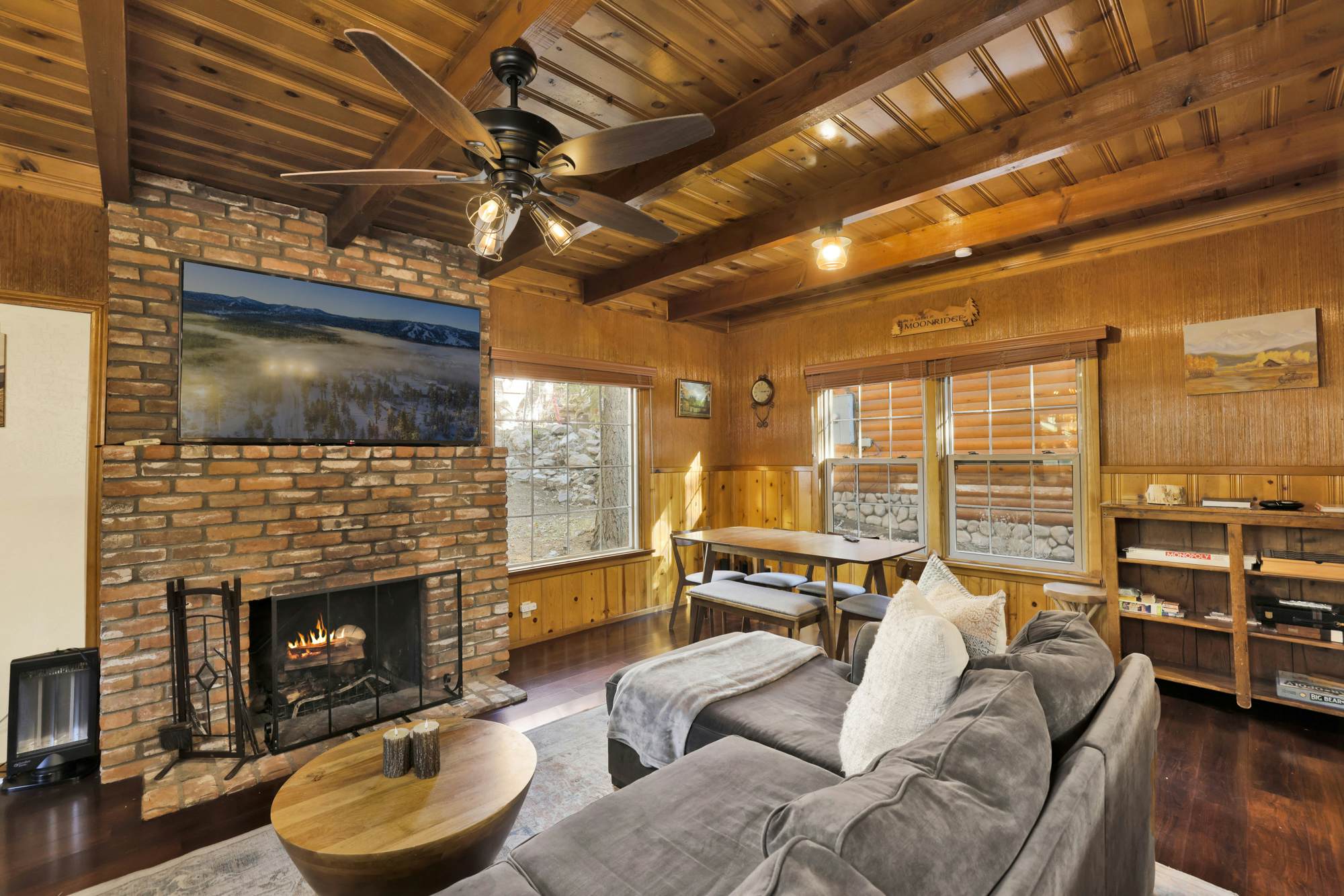 2335-Silvertip Pines