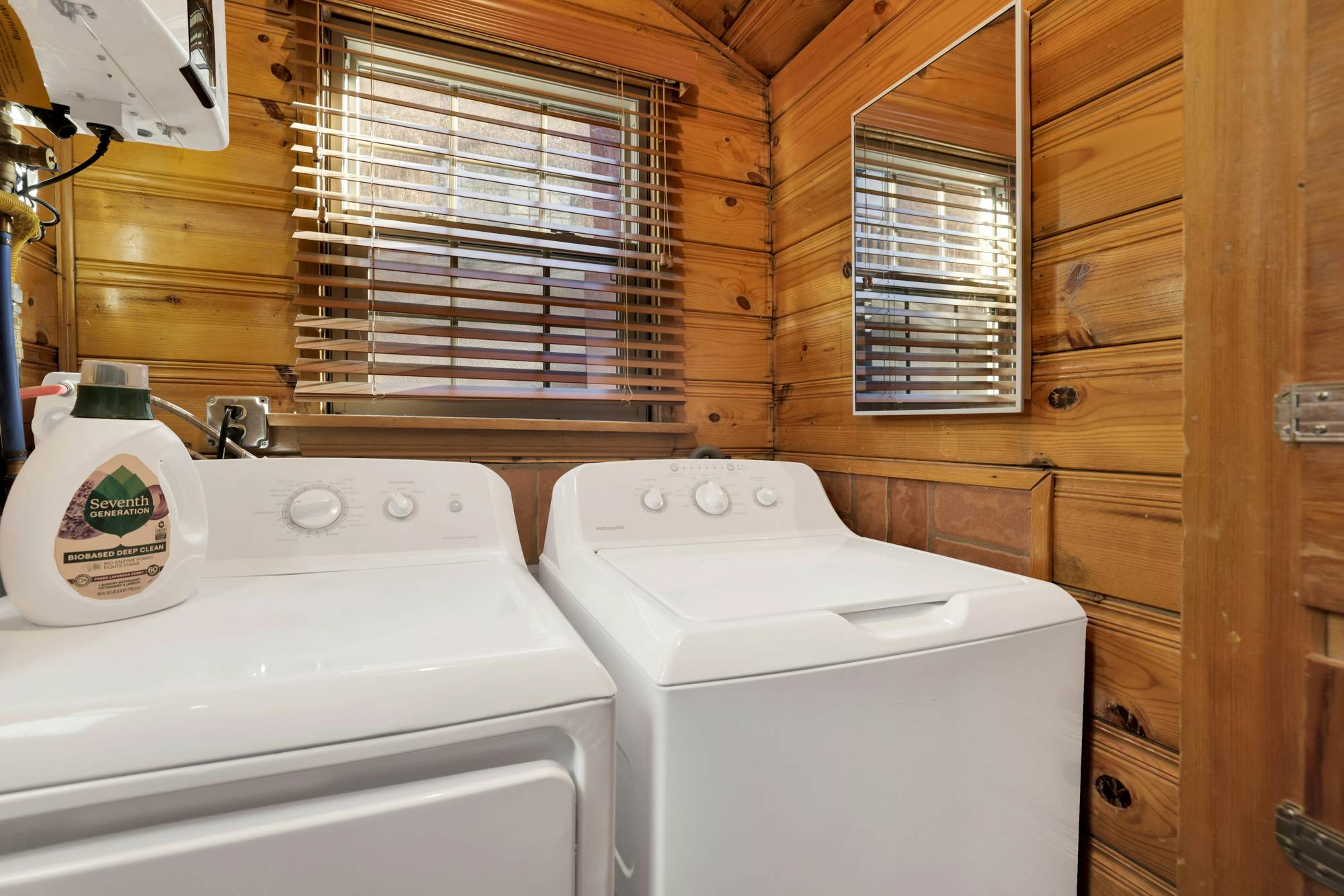 2335-Silvertip Pines