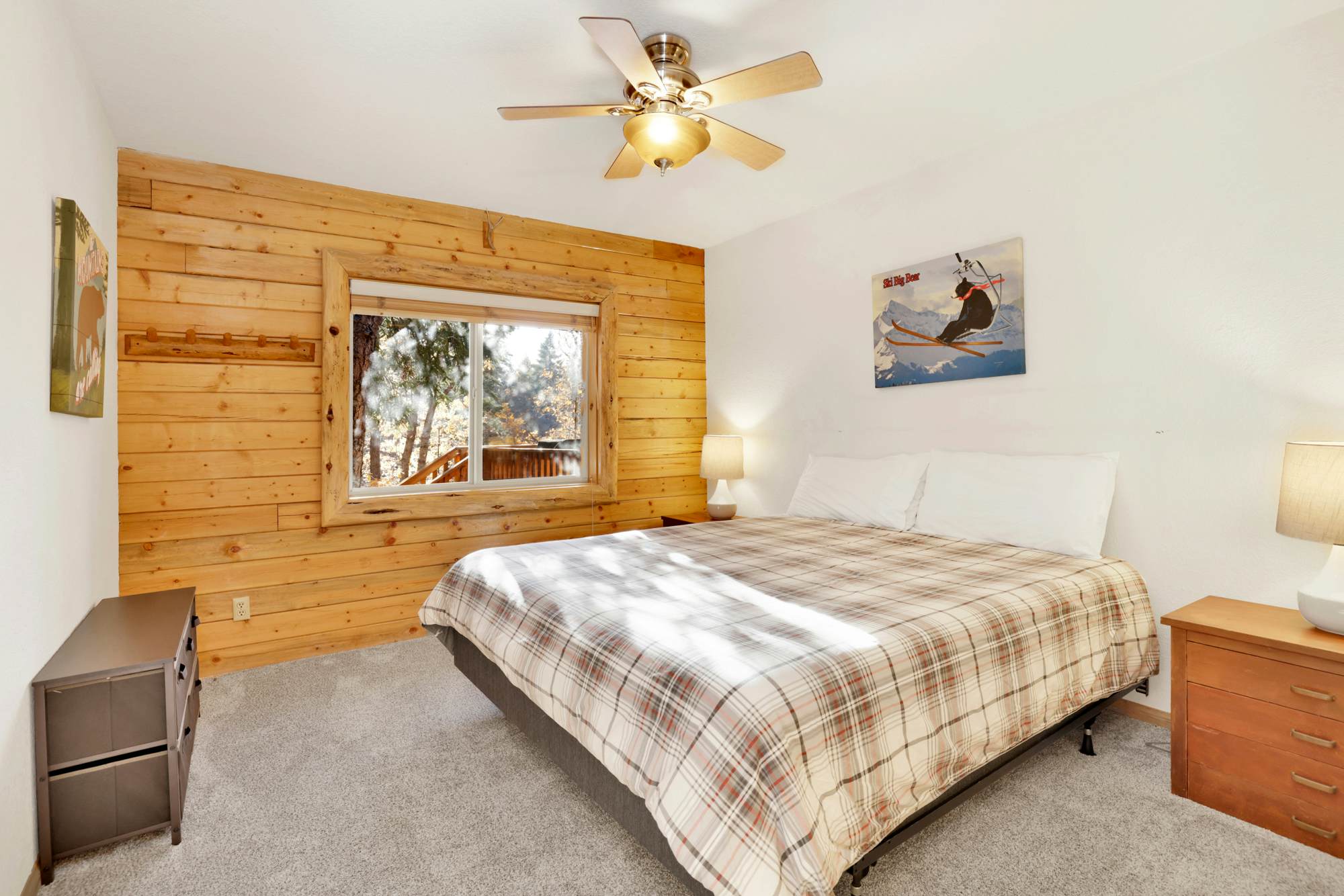 2346-Crescenta Pines Log Cabin