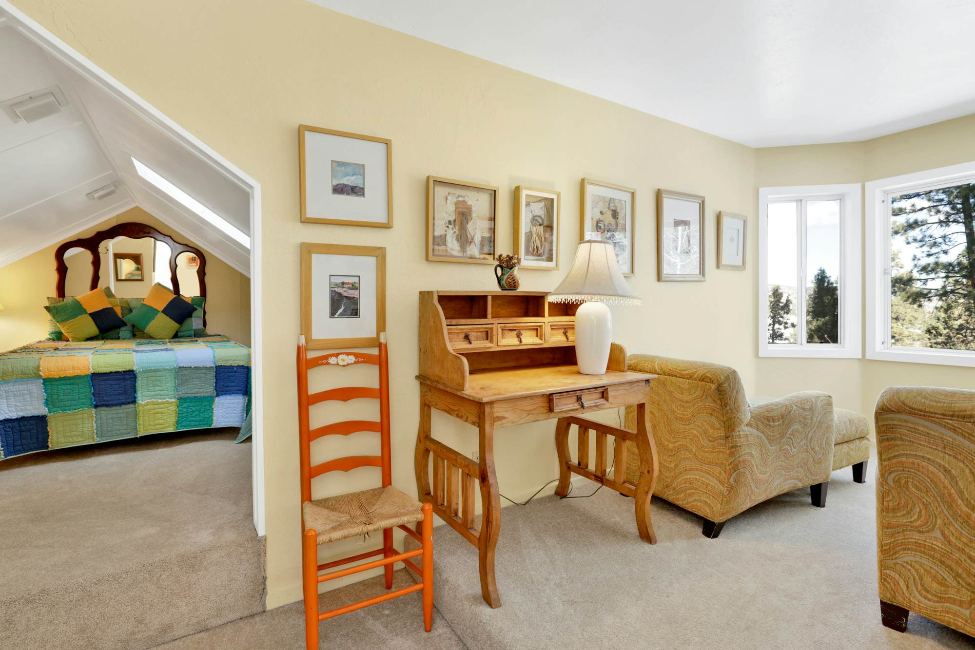 2360 -The Winding Lane House Est 1932