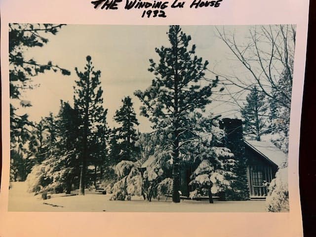 2360 -The Winding Lane House Est 1932