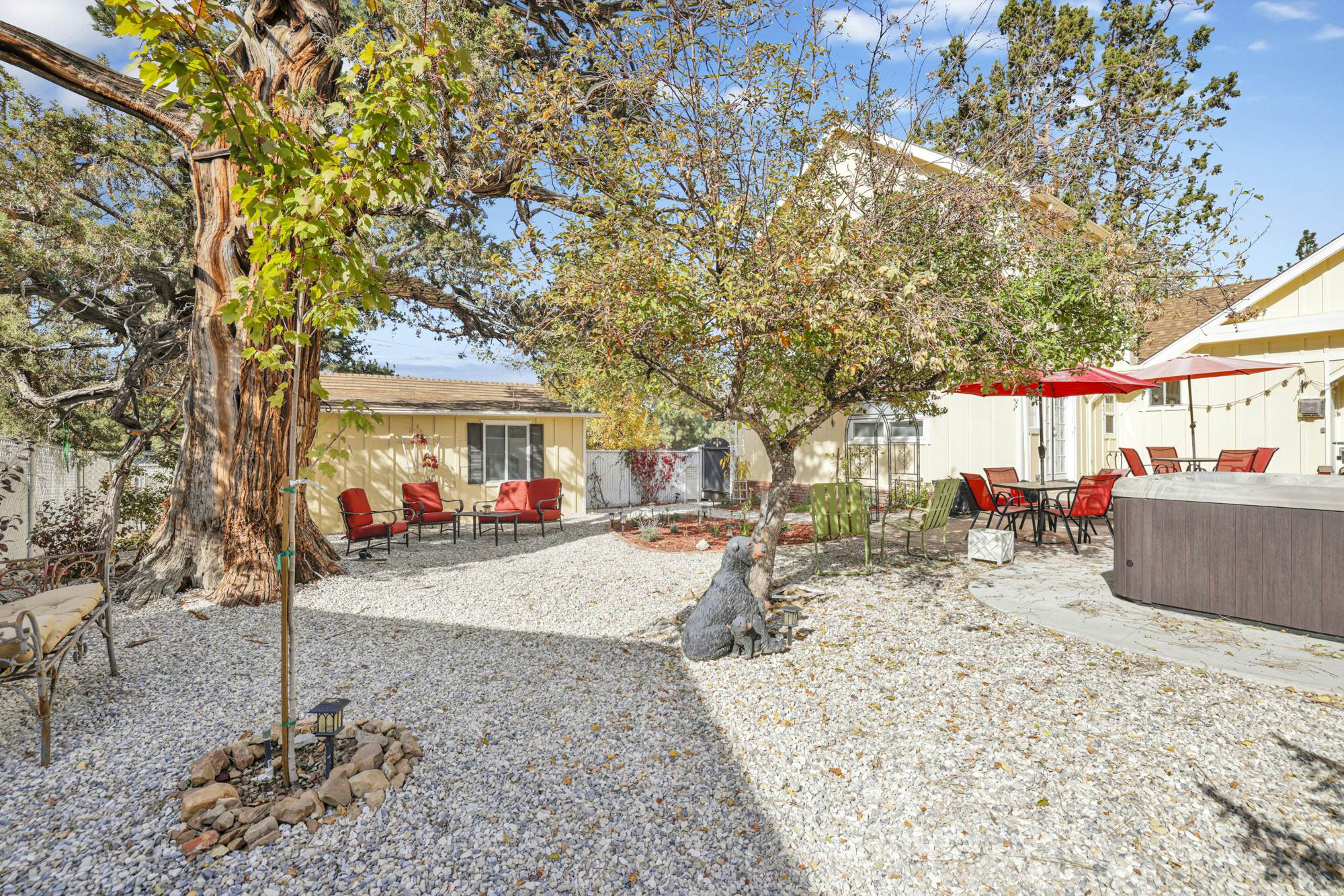 2360 -The Winding Lane House Est 1932