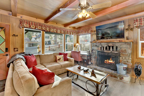 Kozy Cabin at Big Bear- Log Cabin Retreat Cottage