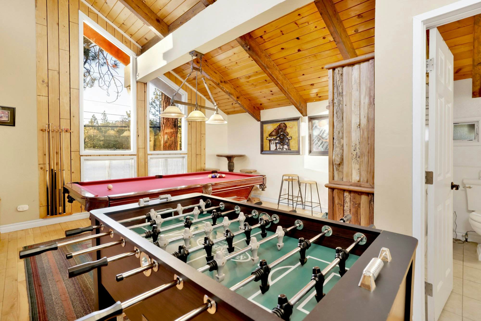 2384-The Cozy Castle