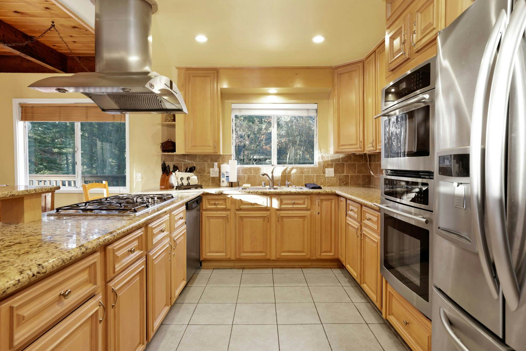 2384-The Cozy Castle