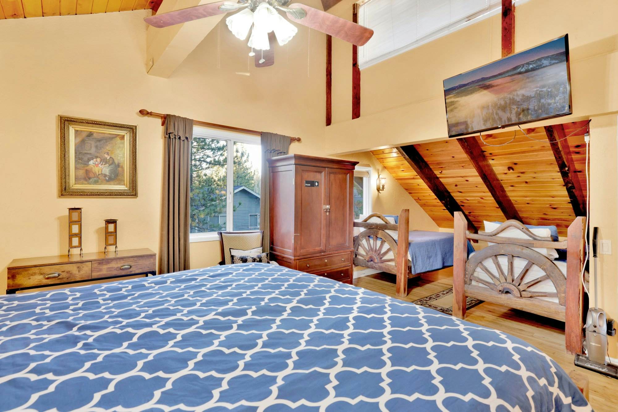 2384-The Cozy Castle