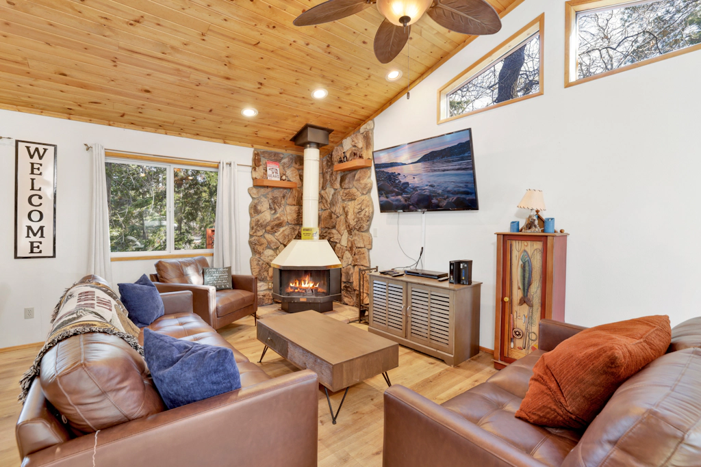 2413-Natures Delight