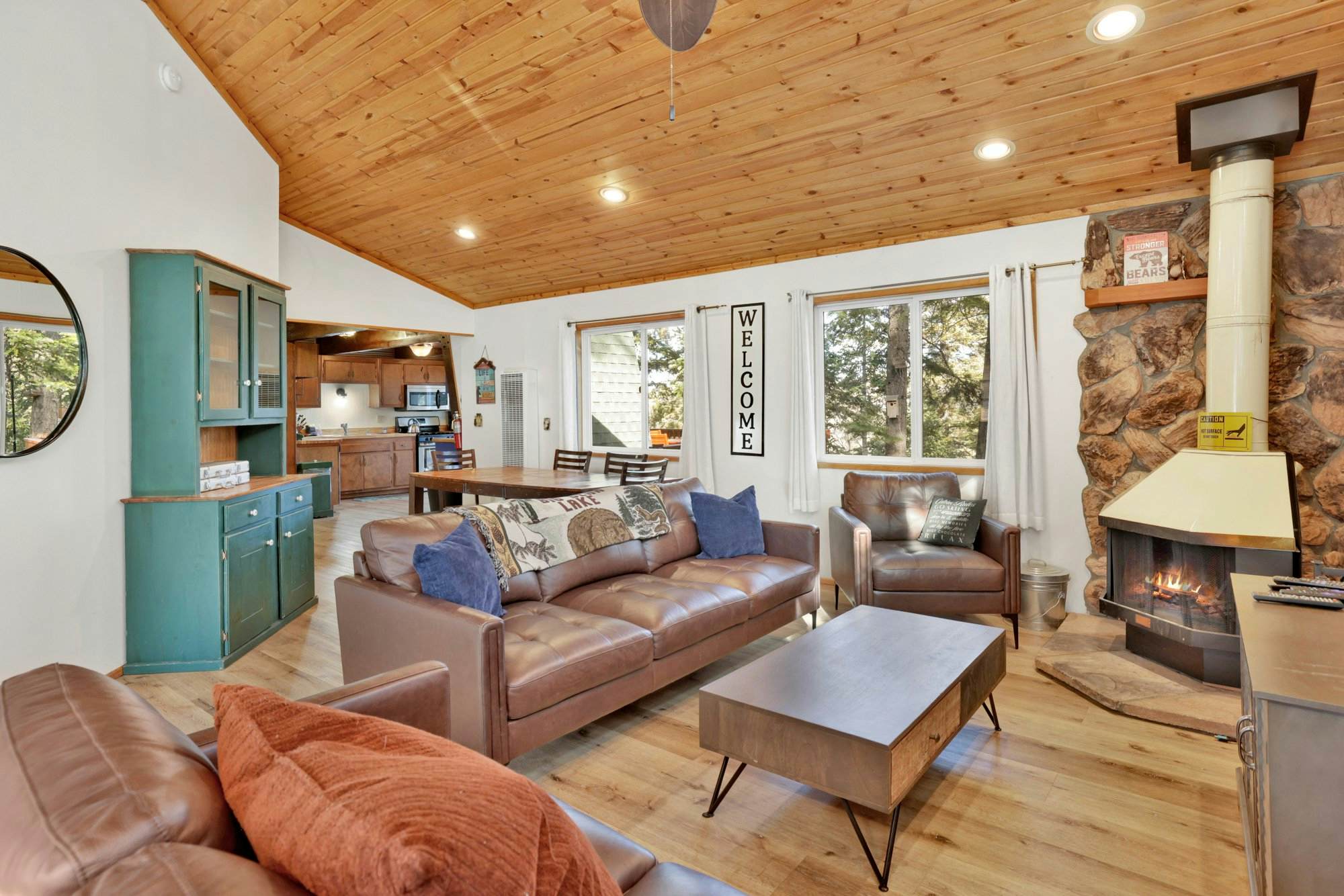 2413-Natures Delight